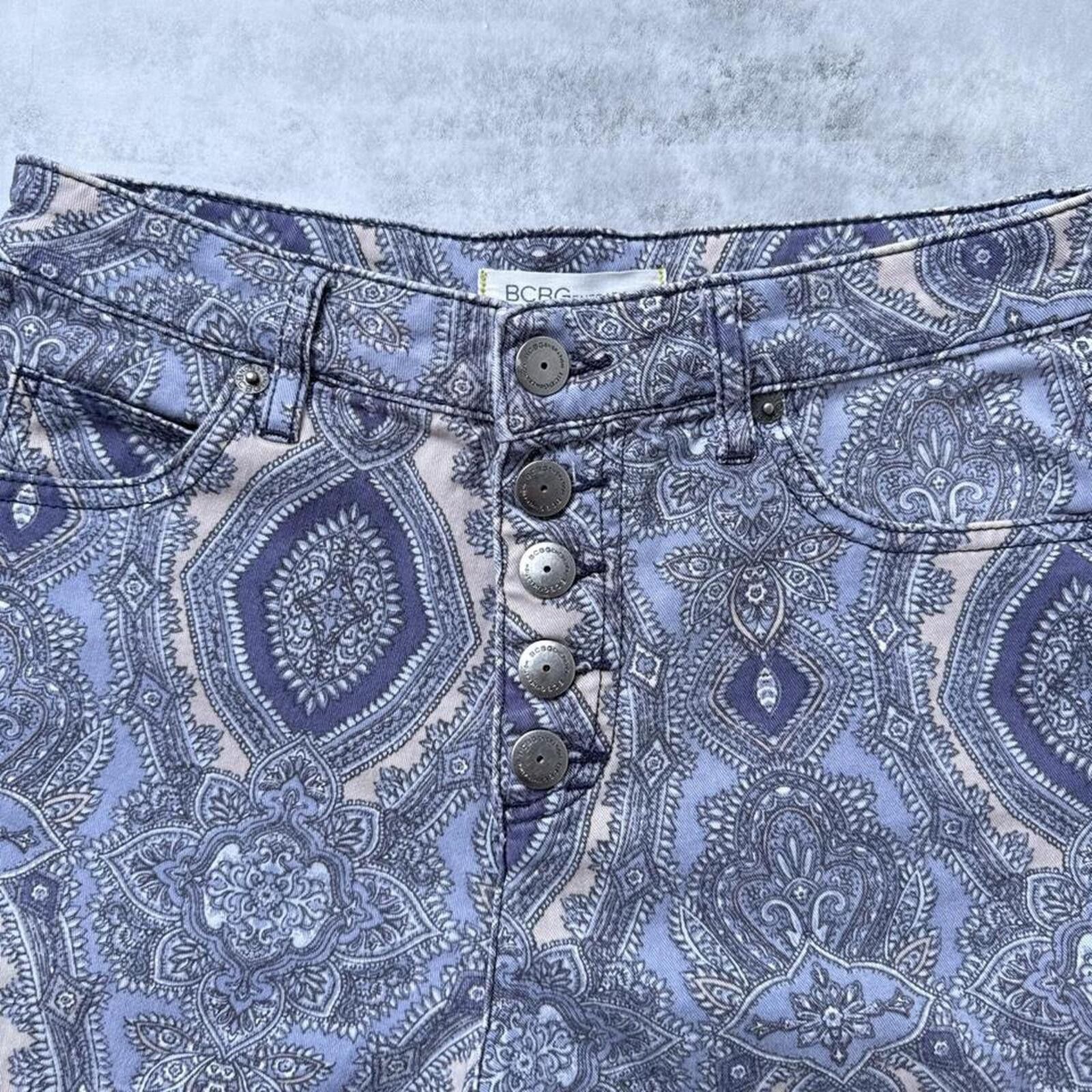 Bcbgmaxazria Y2K BCBG 00s Purple Grunge Shorts Size 27" / US 4 / IT 40 - 6 Thumbnail