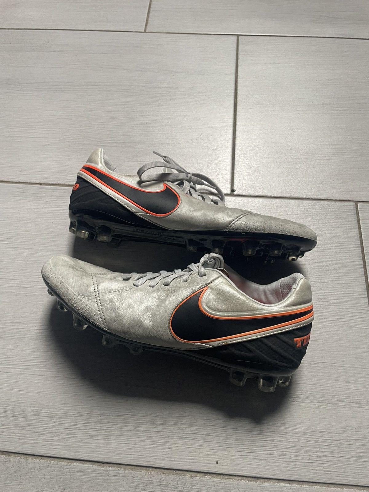 Nike Nike tiempo football pro shoes Size US 8.5 / EU 41-42 - 1 Thumbnail
