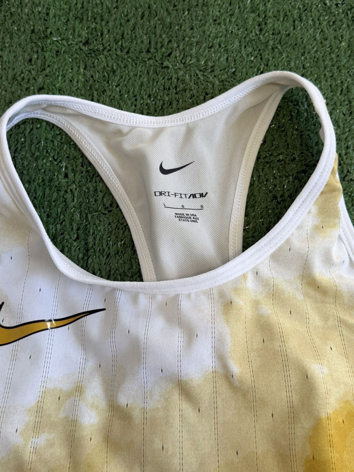 Nike Nike Pro Elite Track & Field Crop Top Women Lrg Made In USA Size L / US 10 / IT 46 - 2 Thumbnail
