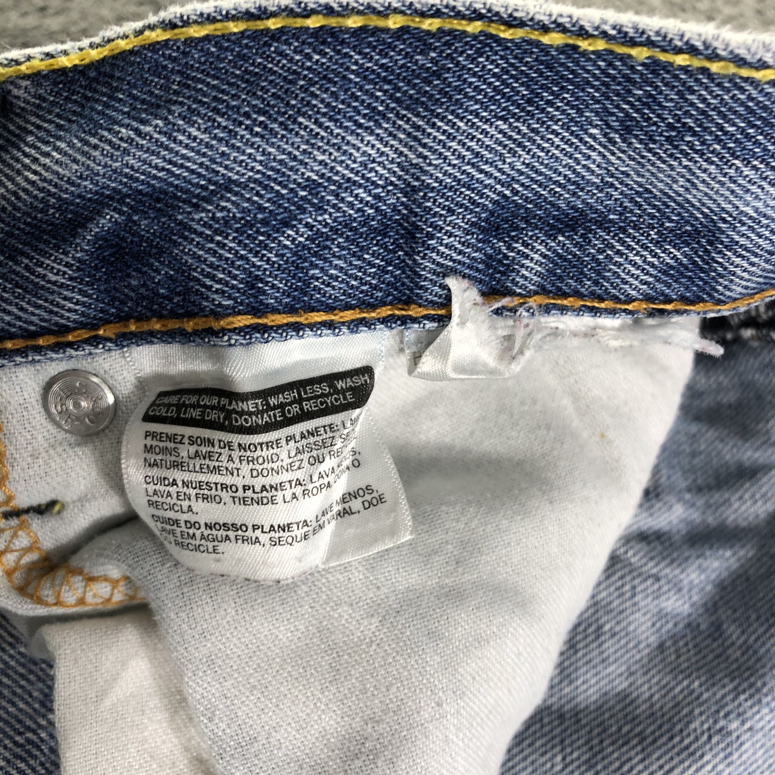 Levi's Vintage Blue Wash Levis 550 Jeans-J3285 Size US 35 - 11 Thumbnail