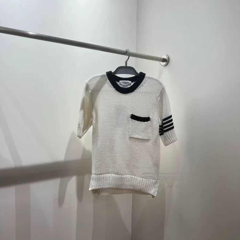 Thom Browne Thom Browne Classic Knit Sweater Size US XS / EU 42 / 0 - 1 Thumbnail