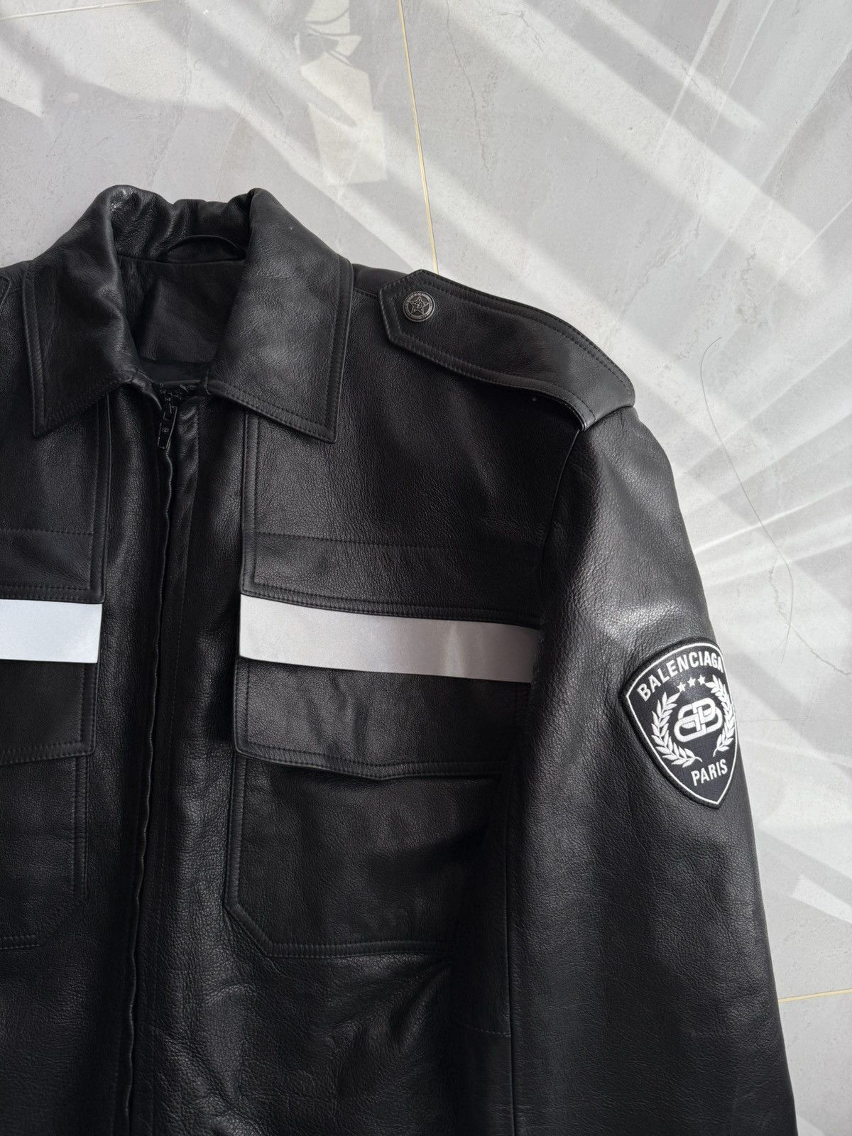 Balenciaga *RARE* Balenciaga SS23 Mudshow Police Officer Jacket Size US XL / EU 56 / 4 - 3 Thumbnail