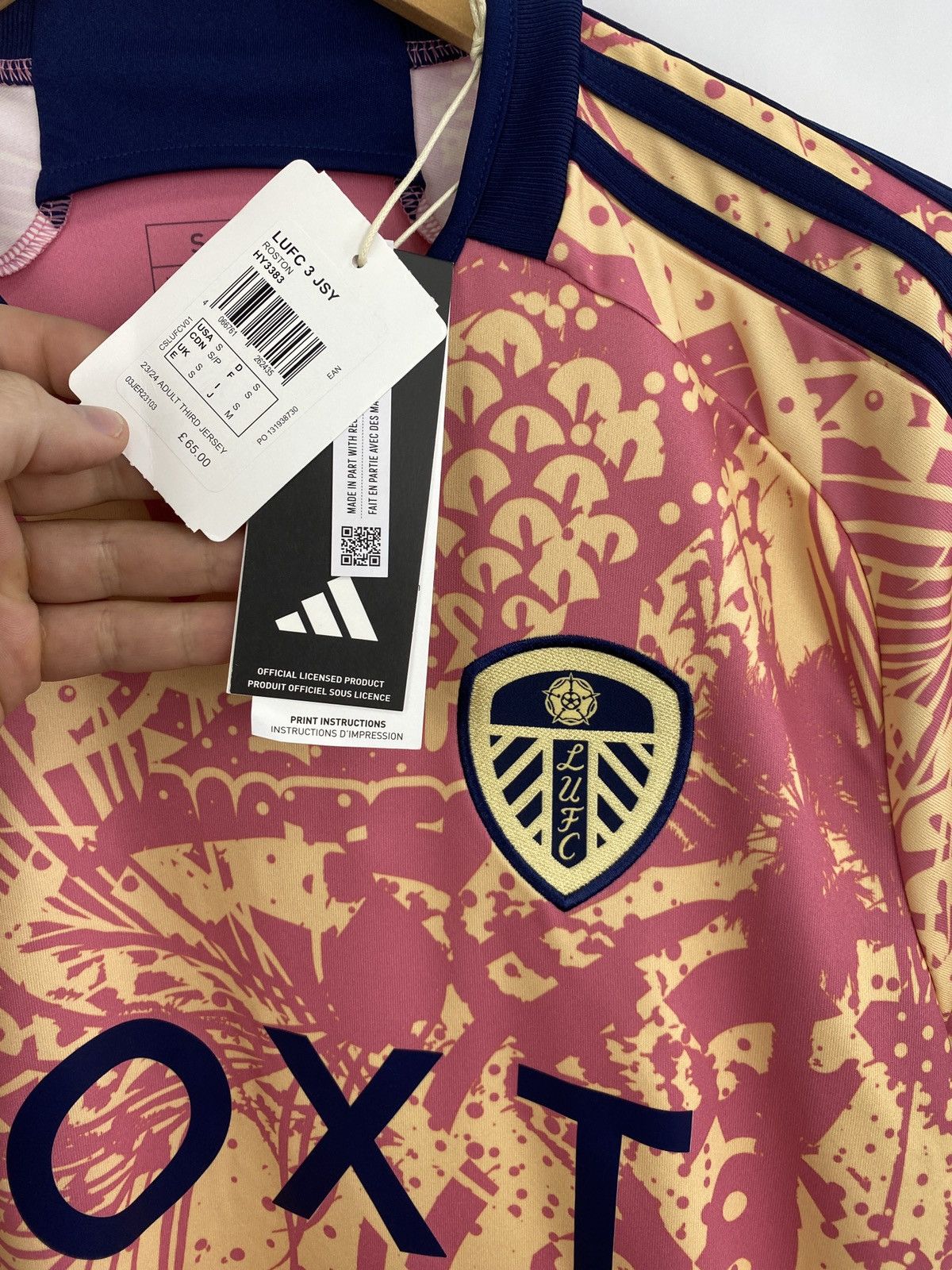 Adidas 🏴󠁧󠁢󠁥󠁮󠁧󠁿 Y2K 2023 Adidas Leeds United LUFC Soccer Jersey Blokecore Size US S / EU 44-46 / 1 - 5 Thumbnail