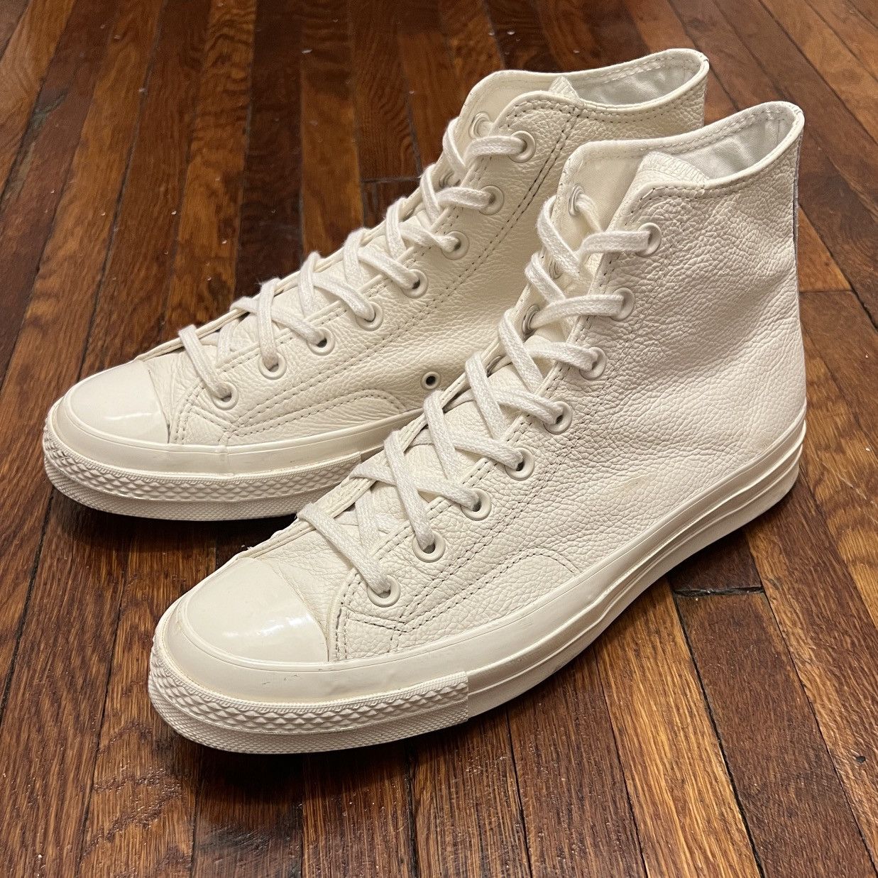 Chuck 70 leather on sale