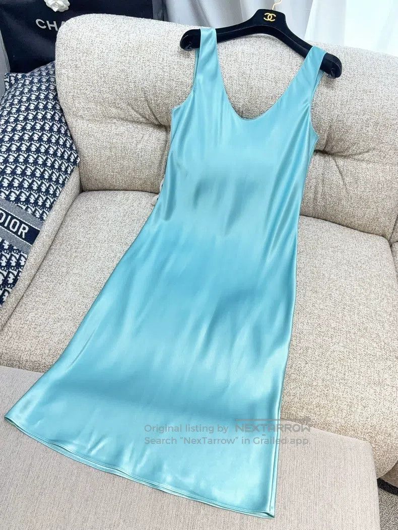 Chanel Chanel 23P high-end handicraft workshop lake blue silk sle Size S / US 4 / IT 40 - 3 Thumbnail