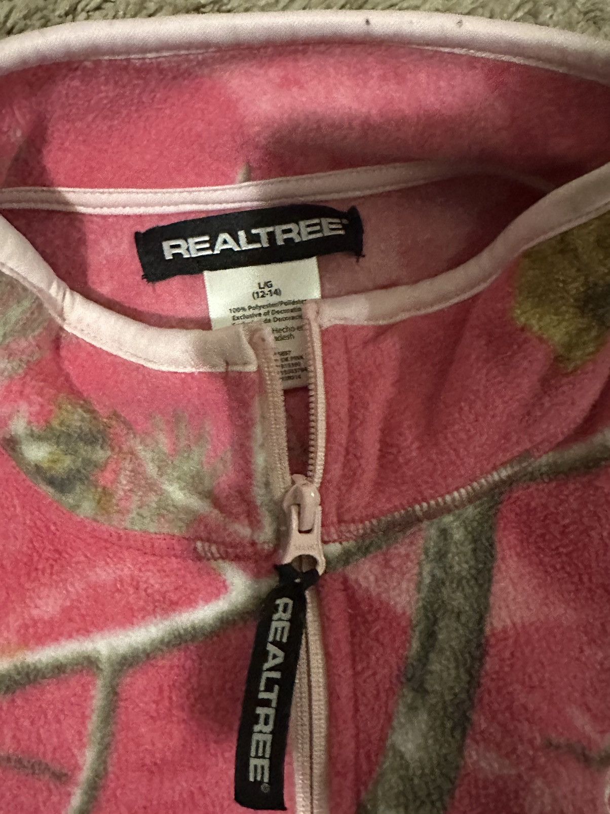 Realtree Camo pink real tree sweater Size US L / EU 52-54 / 3 - 5 Thumbnail