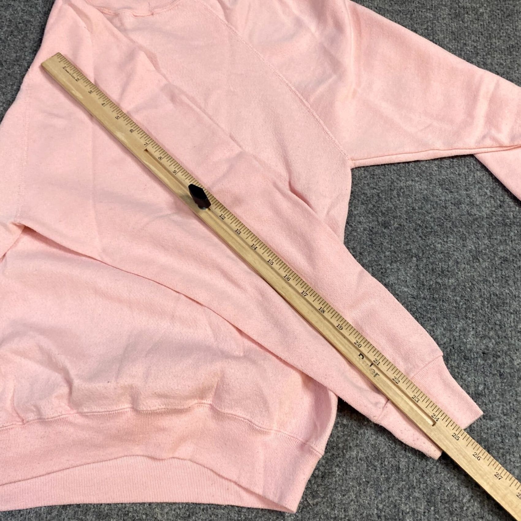 Vintage VINTAGE New England Hockey Institute Sweatshirt L Pink Chighisola N.E.H.I. Womens Pullover Crew Neck Long Sleeve Size L / US 10 / IT 46 - 6 Thumbnail