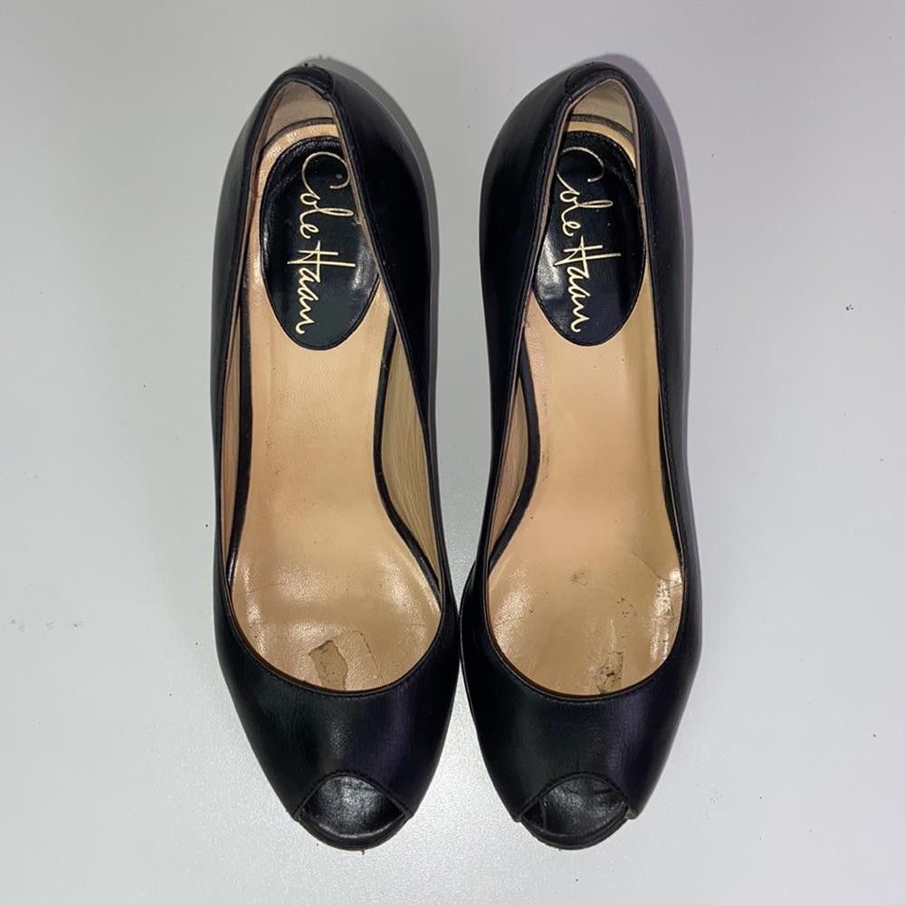 Cole Haan Cole Haan l Black Leather Nike Air Heels Size 6.5 Size US 6.5 / IT 36.5 - 2 Thumbnail