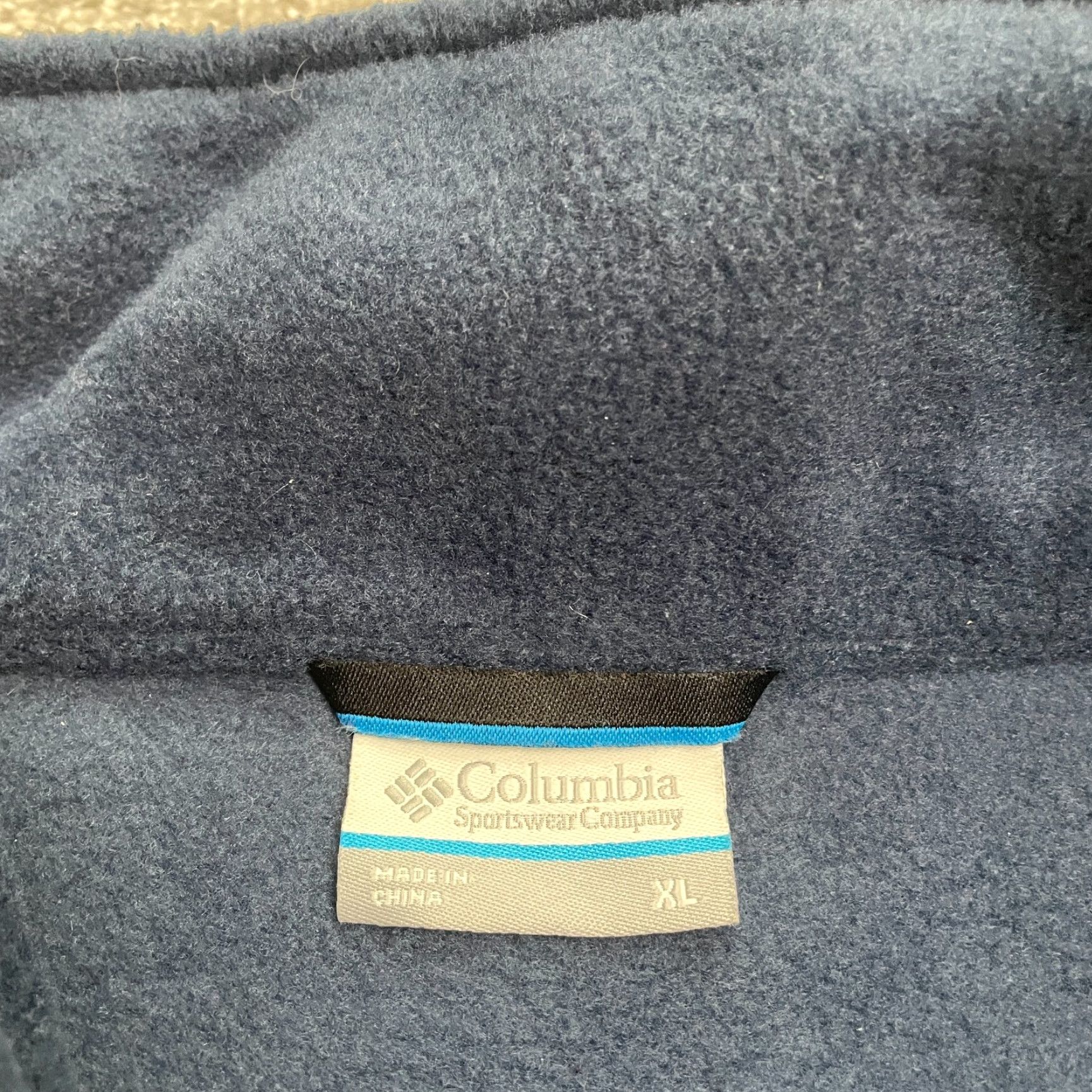 Vintage Columbia Vest Mens XL Blue Full Zip Fleece Steens Mountain Outdoor Hiking Jacket/Coat Mid-Length Stand-Up Collar Breathable Pockets Reg Size US XL / EU 56 / 4 - 5 Thumbnail