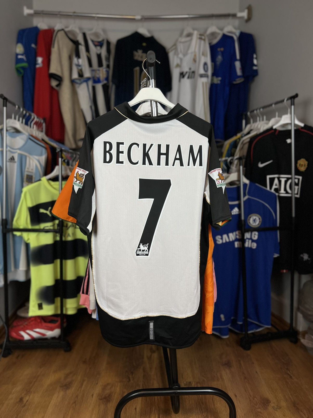 Umbro Soccer Jersey Manchester United 2001/02 Beckham #7 Size US L / EU 52-54 / 3 - 1 Thumbnail