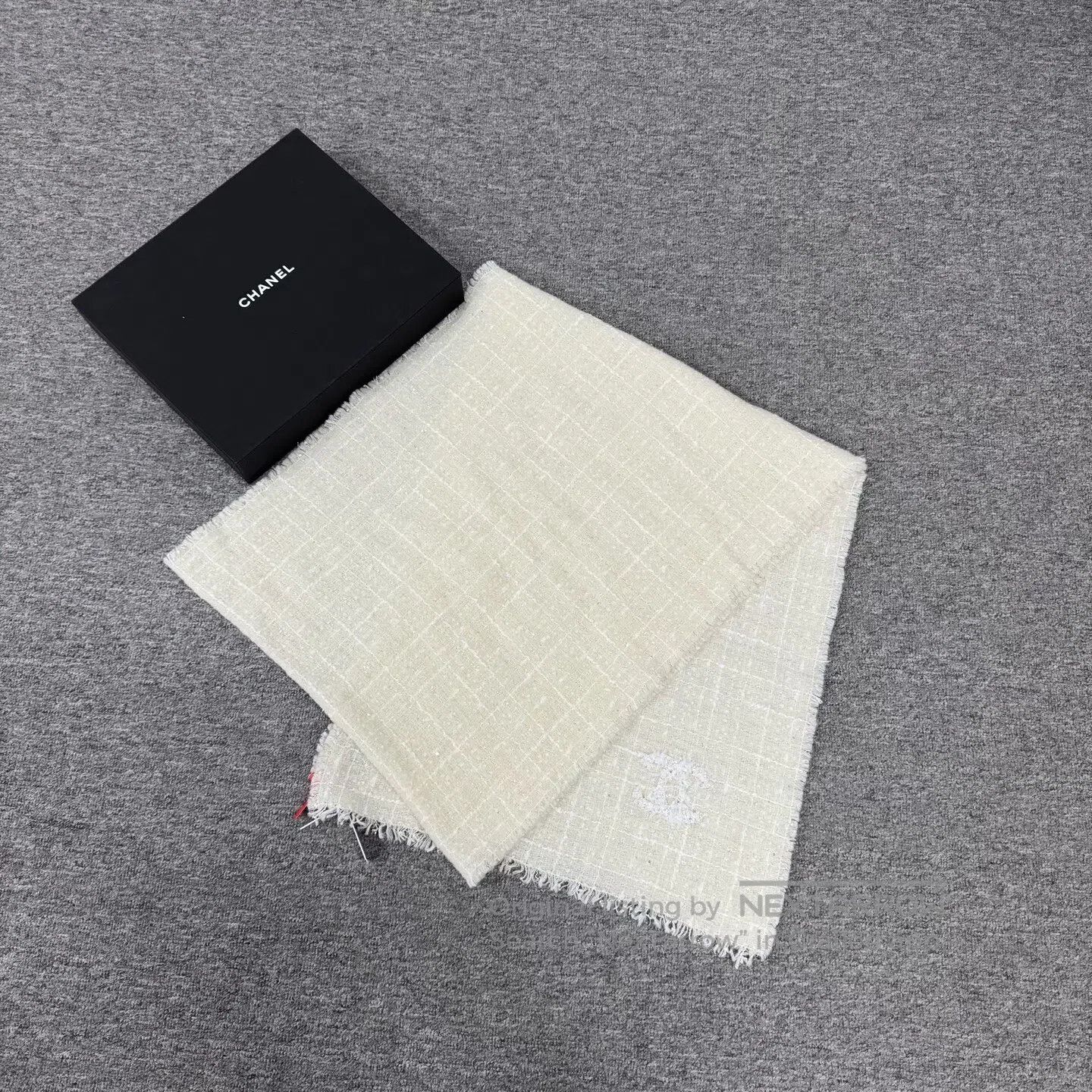 Chanel Chanel Floss border, bead-studded knitted scarf| Size ONE SIZE - 1 Thumbnail