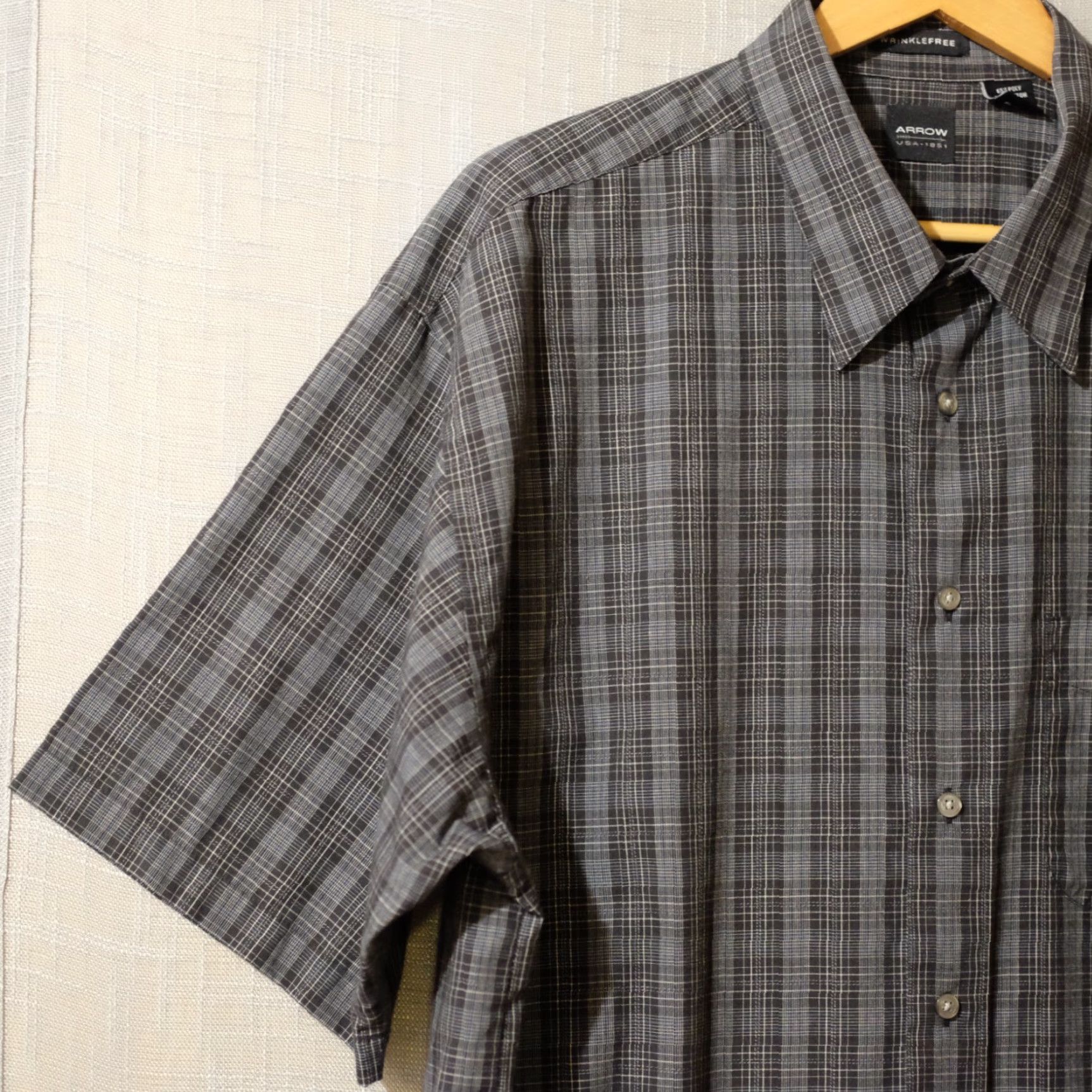 Arrow ARROW Mens XL Short Sleeve Shirt Plaid Black/Dark Green/White Button-Up Easy Care Pockets Size US XL / EU 56 / 4 - 2 Thumbnail