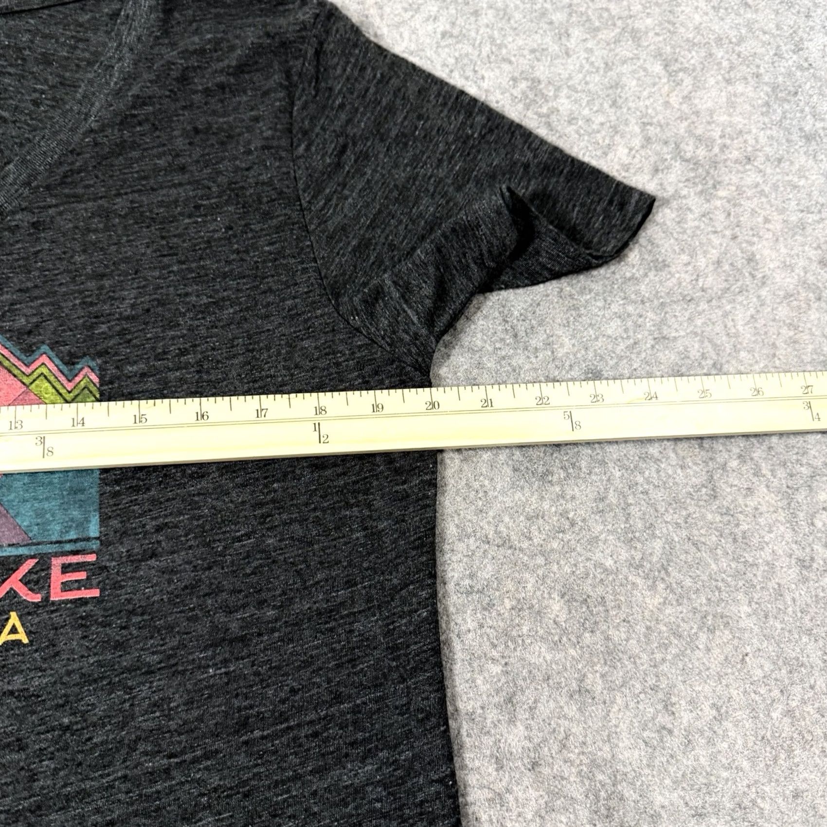 Vintage Blue 84 Bass Lake Graphic Crewneck Short Sleeve T-Shirt Women's XL Dark Gray Size XL / US 12-14 / IT 48-50 - 7 Thumbnail