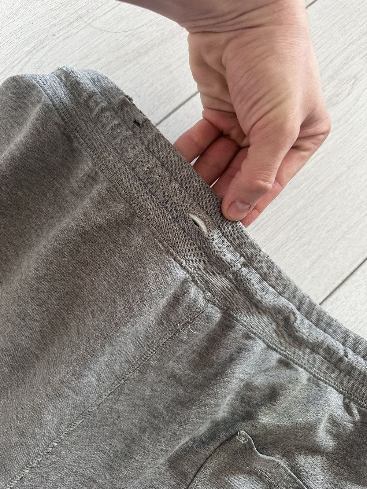 Nike × Vintage Vintage Nike shorts logo size L distressed Size US 34 / EU 50 - 3 Thumbnail