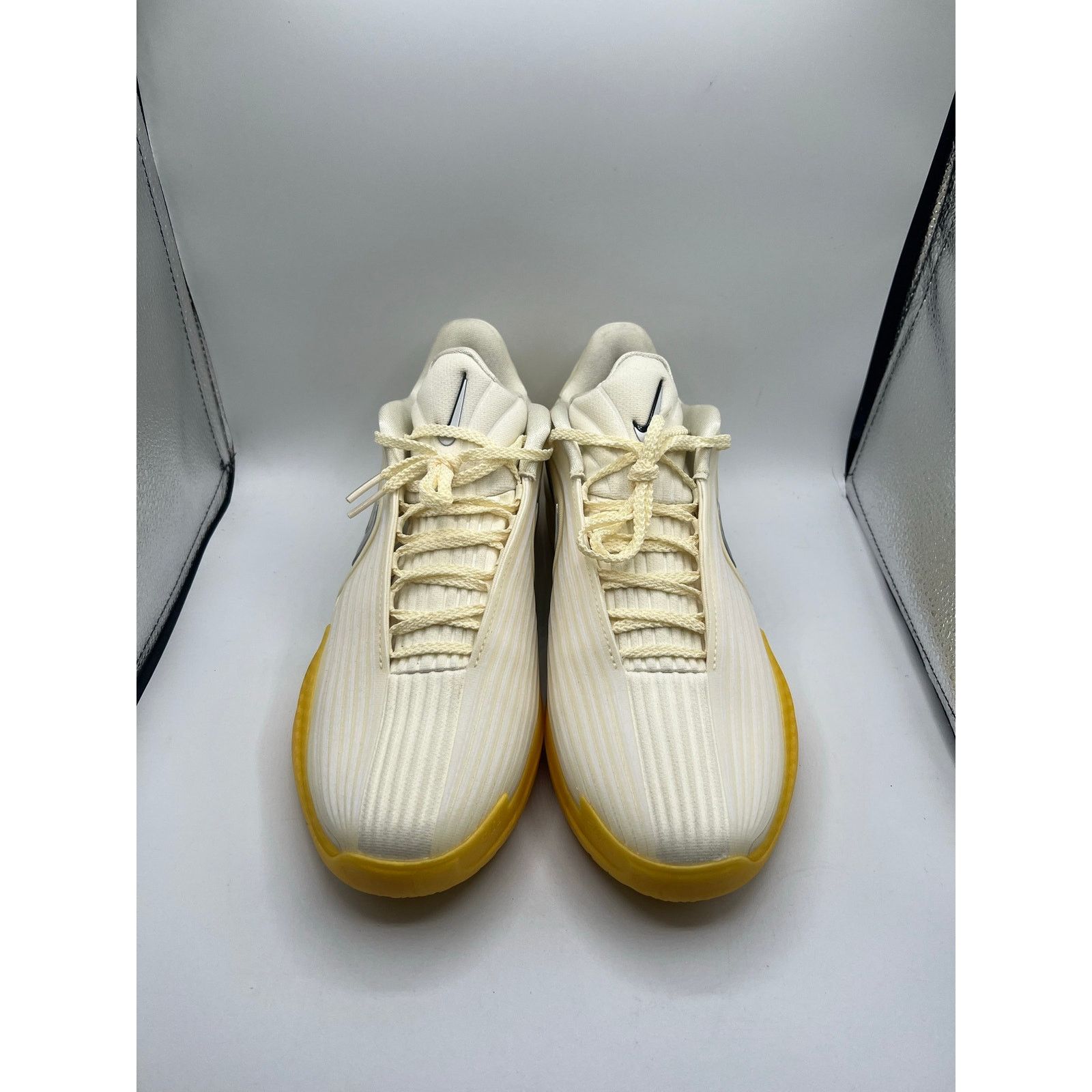 Nike Nike Air Zoom GT Cut 3 Turbo ‘Coconut Milk’ size 9 men’s Size US 9 / EU 42 - 2 Thumbnail