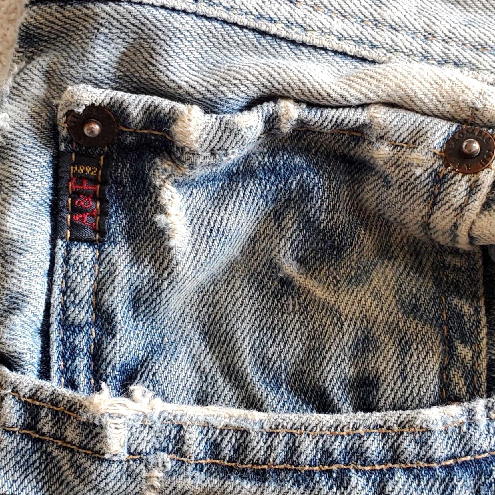 Abercrombie & Fitch VINTAGE Abercrombie & Fitch Jeans Distressed Patchwork Grunge Baggy 36 X 29 Men 36 Inseam Blue Straight Size US 36 / EU 52 - 7 Thumbnail