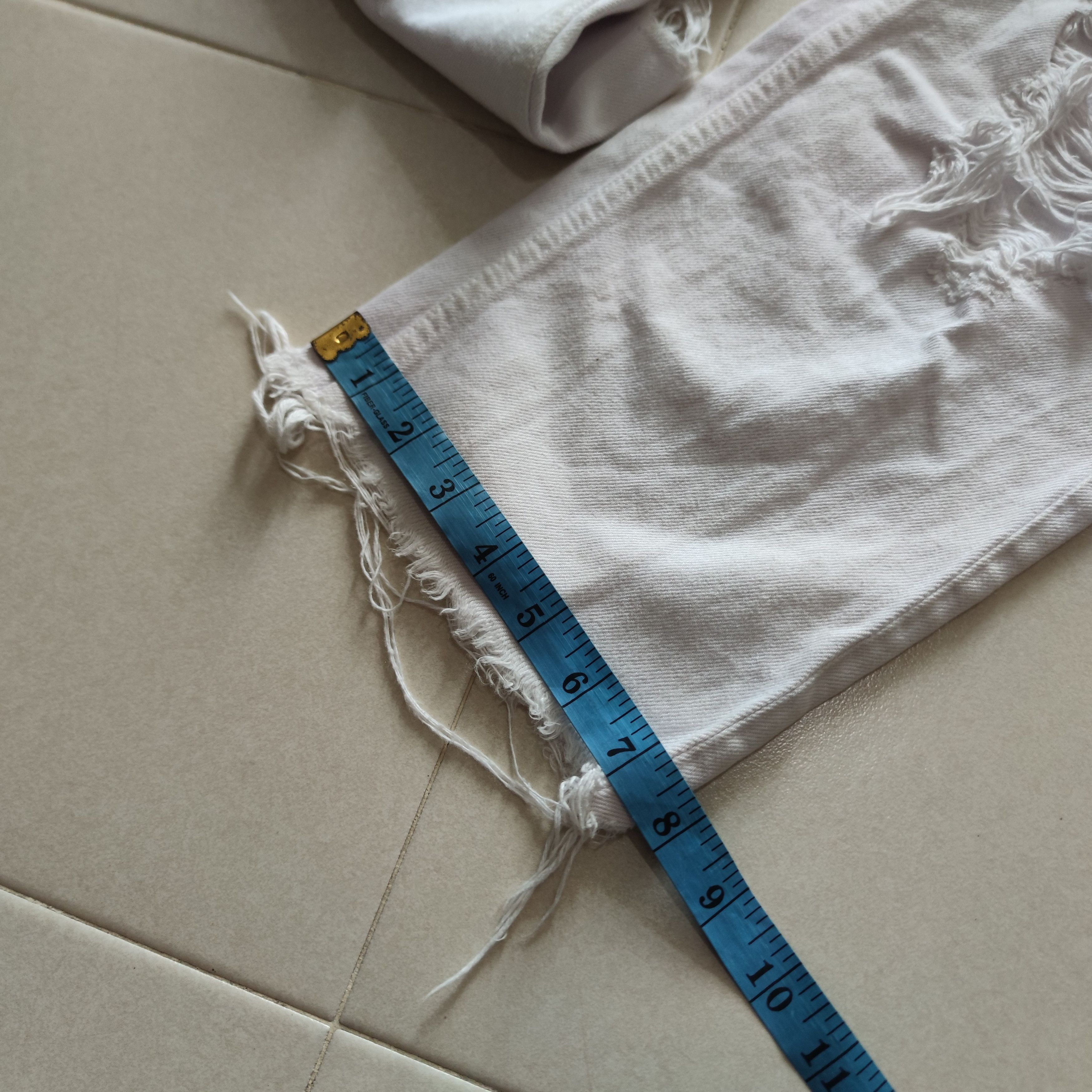 Alexander Wang DENIM X ALEXANDER WANG RIVAL DISTRESSED DESIGN DENIM Size 28" / US 6 / IT 42 - 11 Thumbnail
