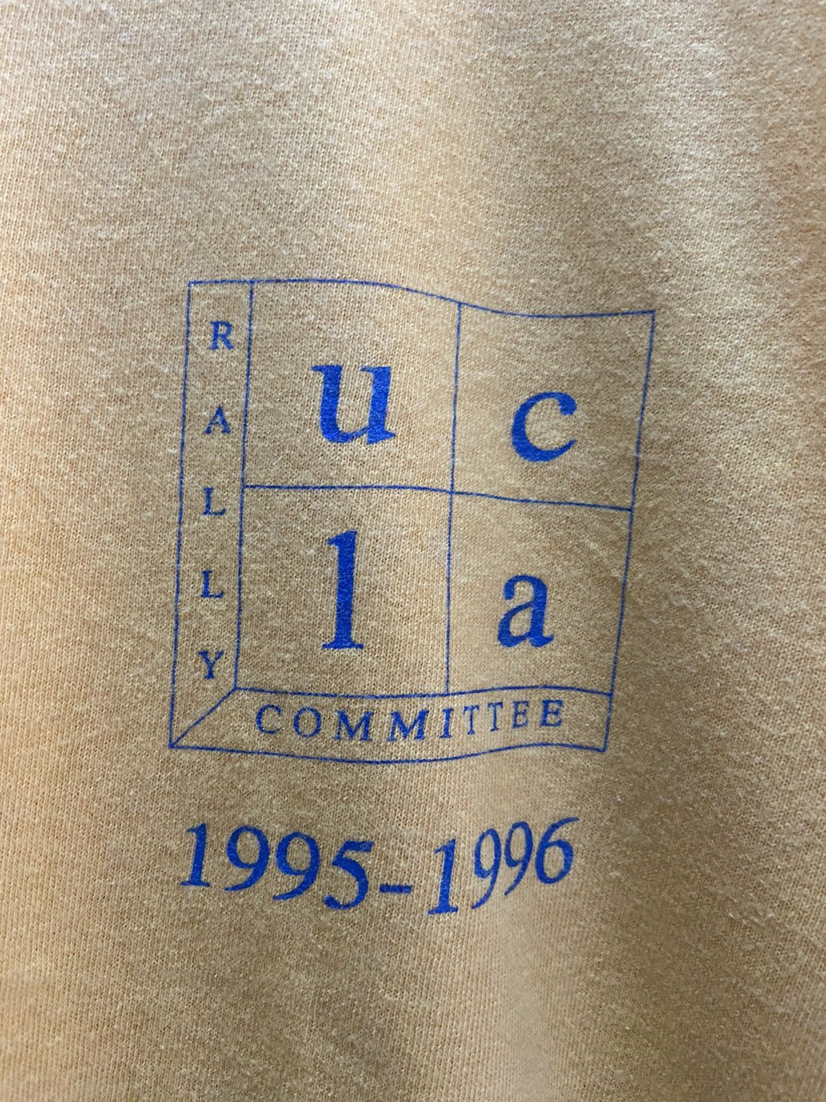 Vintage VINTAGE 95/96 UCLA RALLY COMMITTEE TEE SHIRT Size US XL / EU 56 / 4 - 5 Thumbnail