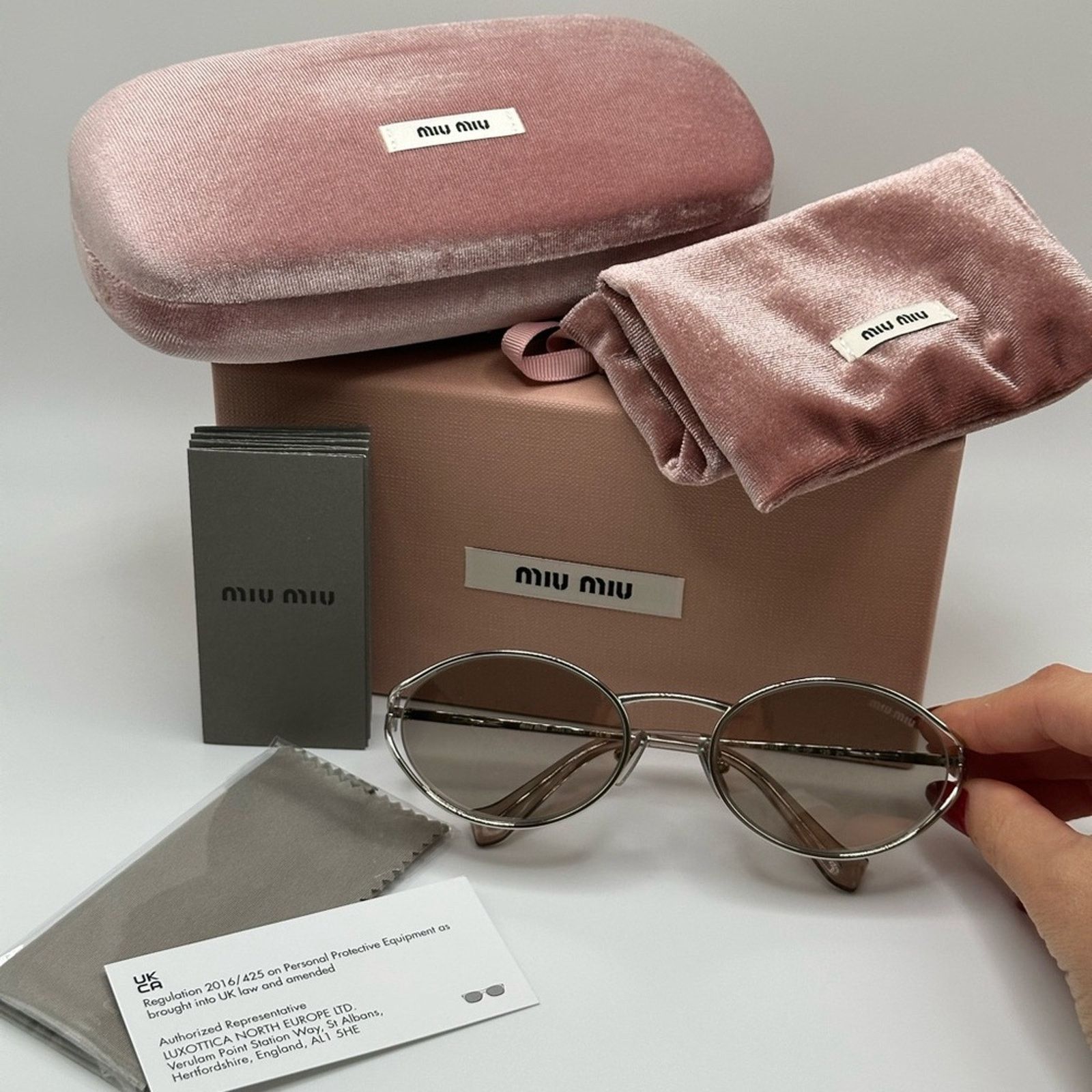 Miu Miu MIU MIU SUNGLASSES MU52YS 1BC10F Silver Ivory Mirror Women Size ONE SIZE - 9 Thumbnail