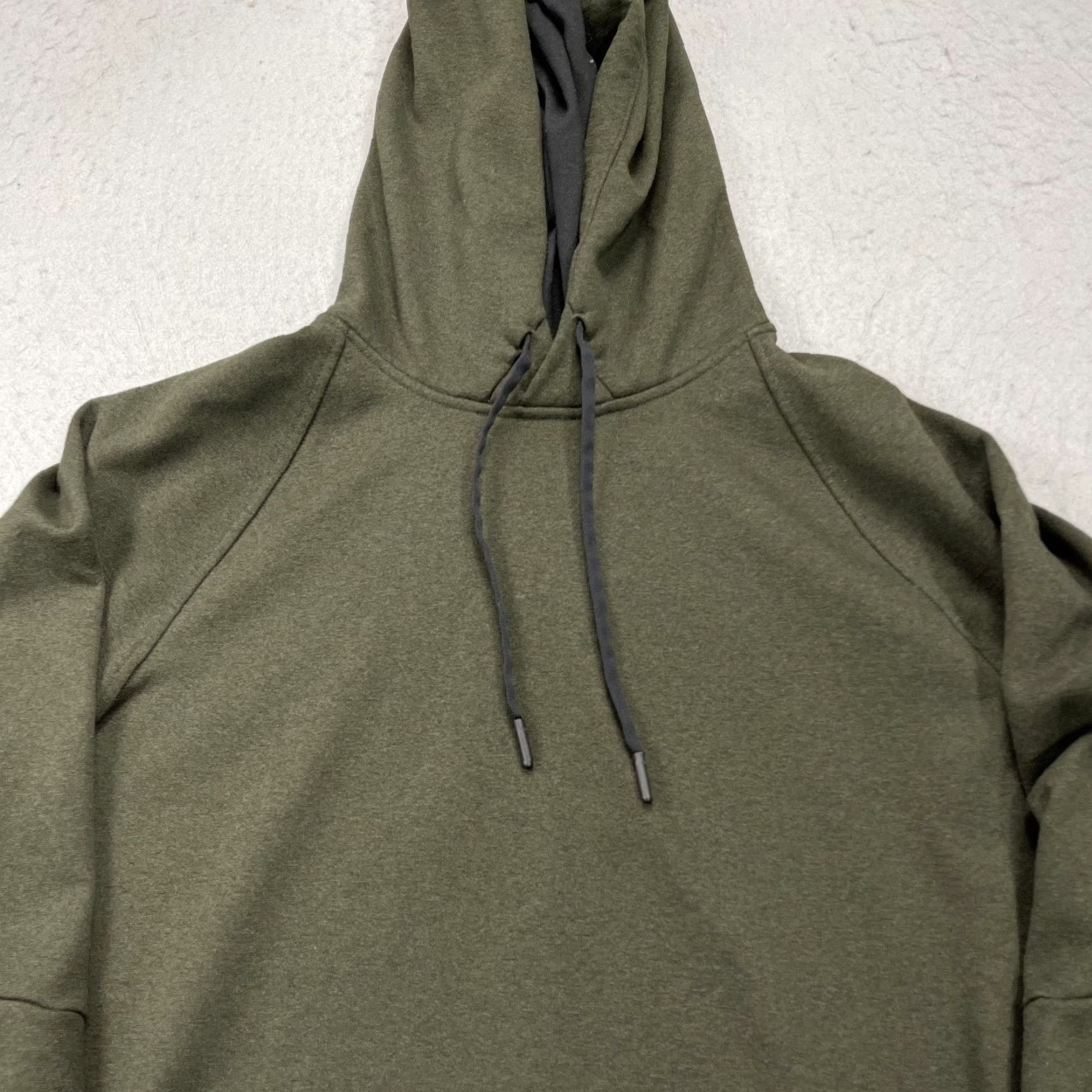 Lululemon Lululemon Hoodie Mens Large Green City Sweat Sweatshirt Gym Thermo Activewear Hoodie City Green Lululemon Mens Large Sweatshirt Size US L / EU 52-54 / 3 - 2 Thumbnail