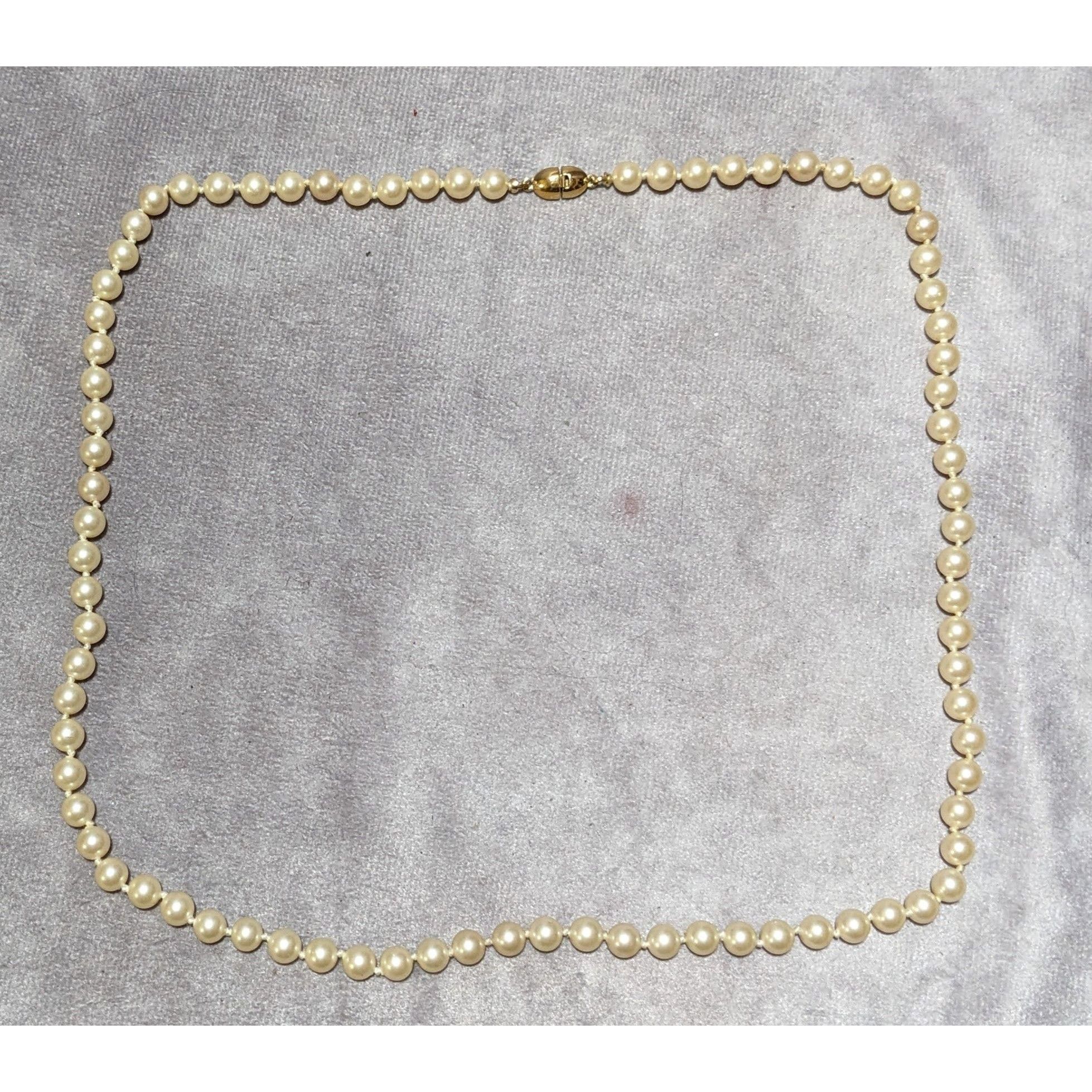 Monet Vintage Glam Monet Beaded Faux Pearl Necklace Size ONE SIZE - 12 Thumbnail