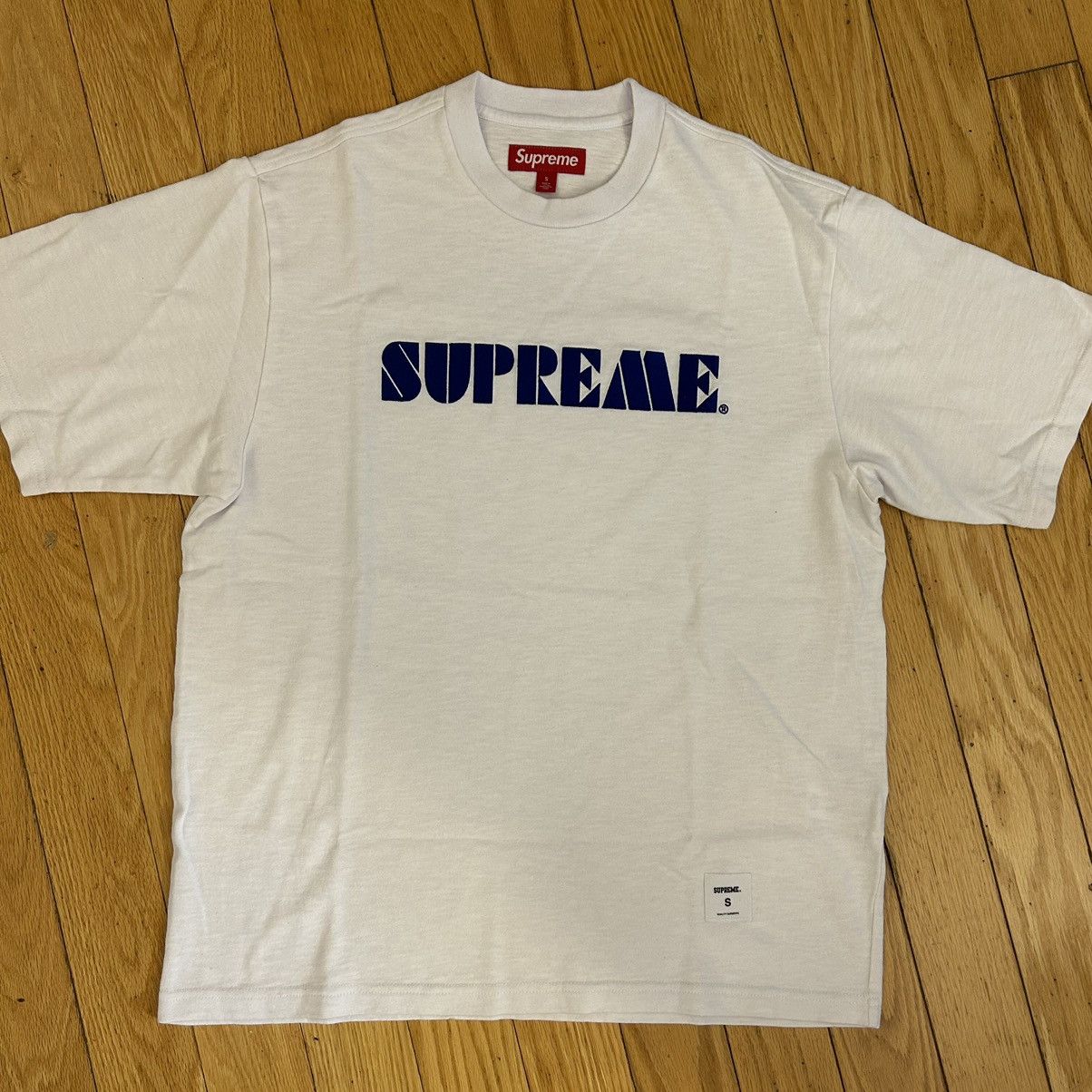 Supreme Supreme Stencil Top White Small Size US S / EU 44-46 / 1 - 1 Thumbnail