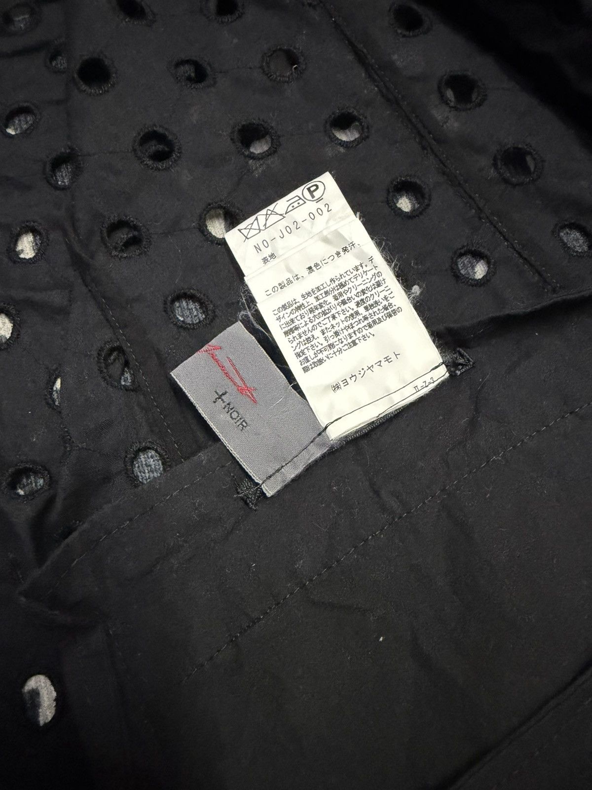 Yohji Yamamoto Yohji Yamamoto Dot Punching Asymmetric Blouse Size L / US 10 / IT 46 - 9 Thumbnail