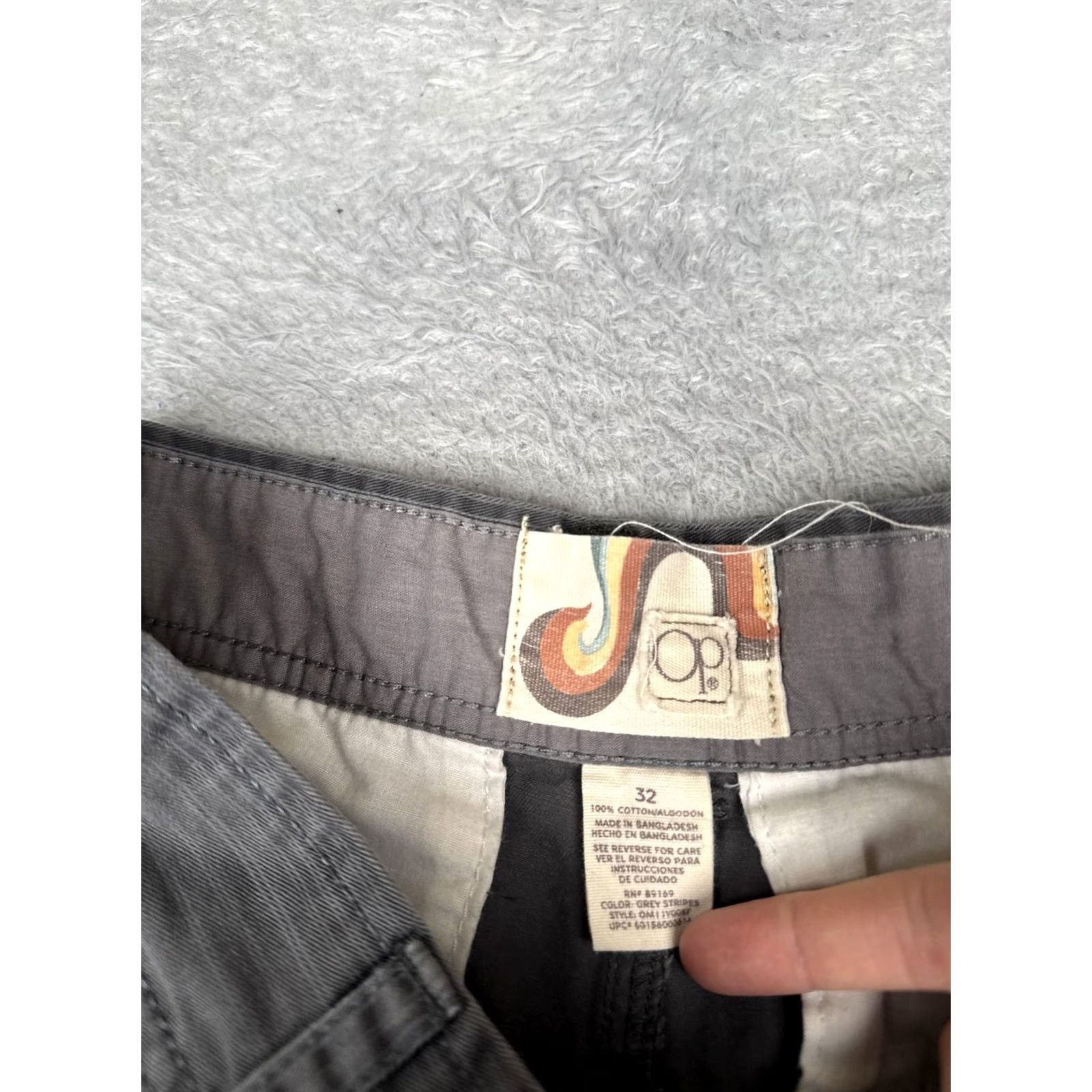 Vintage Op Shorts Mens 32 Gray Striped Canvas Chino Flat Front 10 Inseam Casual Summer Size US 32 / EU 48 - 7 Thumbnail