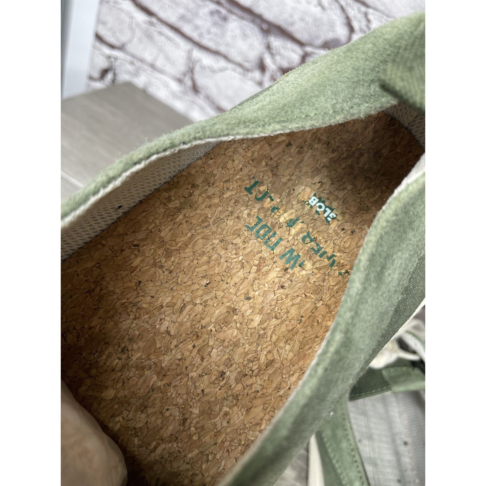 Globe Globe Green Suede Leather Casual Low Lace Sneakers Shoes Men Size US 9.5 / EU 42-43 - 9 Thumbnail