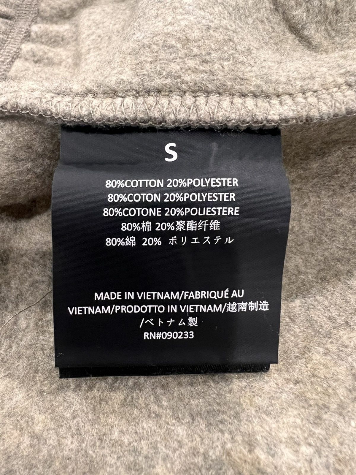Fear of God Fear of god essentials classic sweatpants size Small Size US 30 / EU 46 - 5 Thumbnail