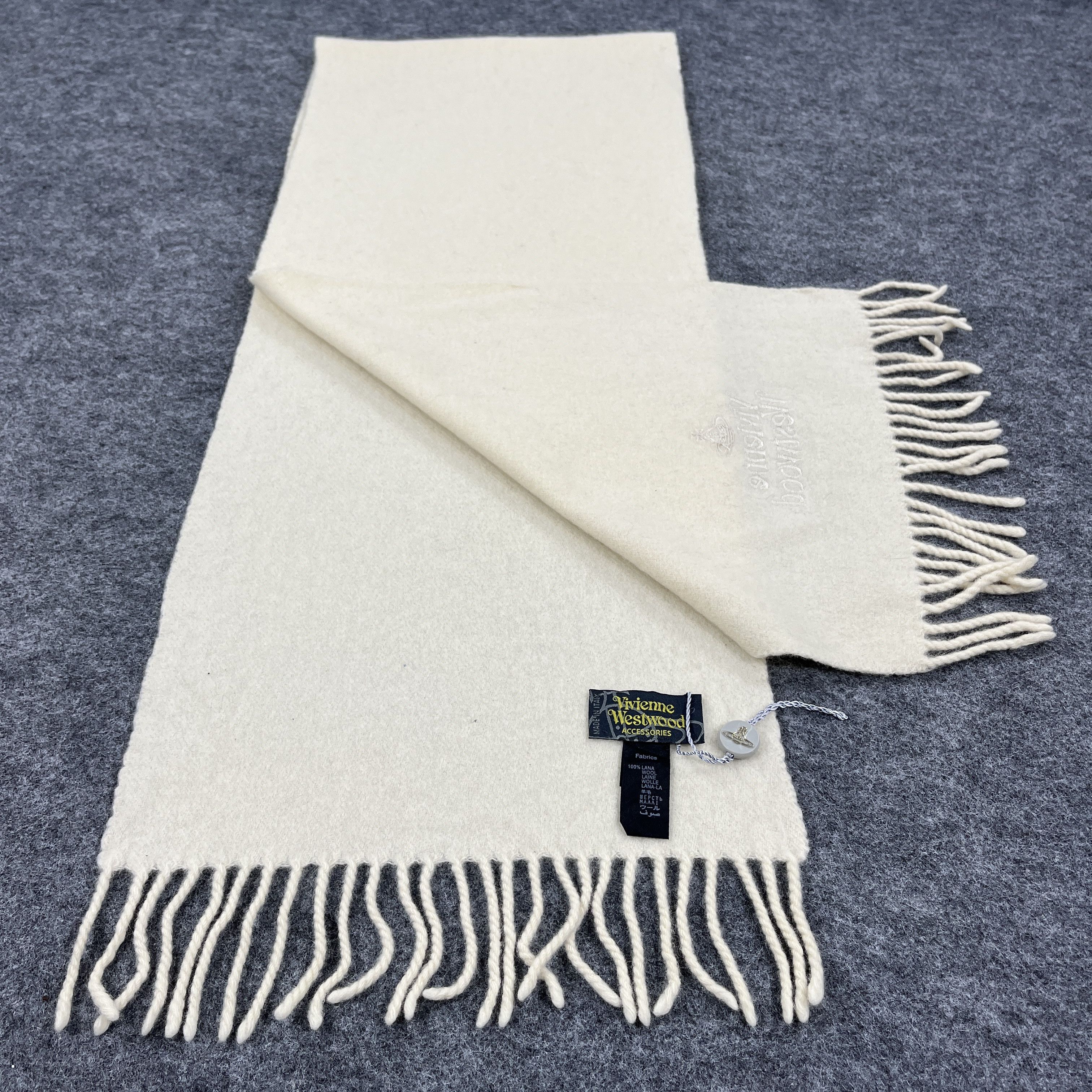 Vivienne Westwood Scarf / Muffler / Neckwear T1037