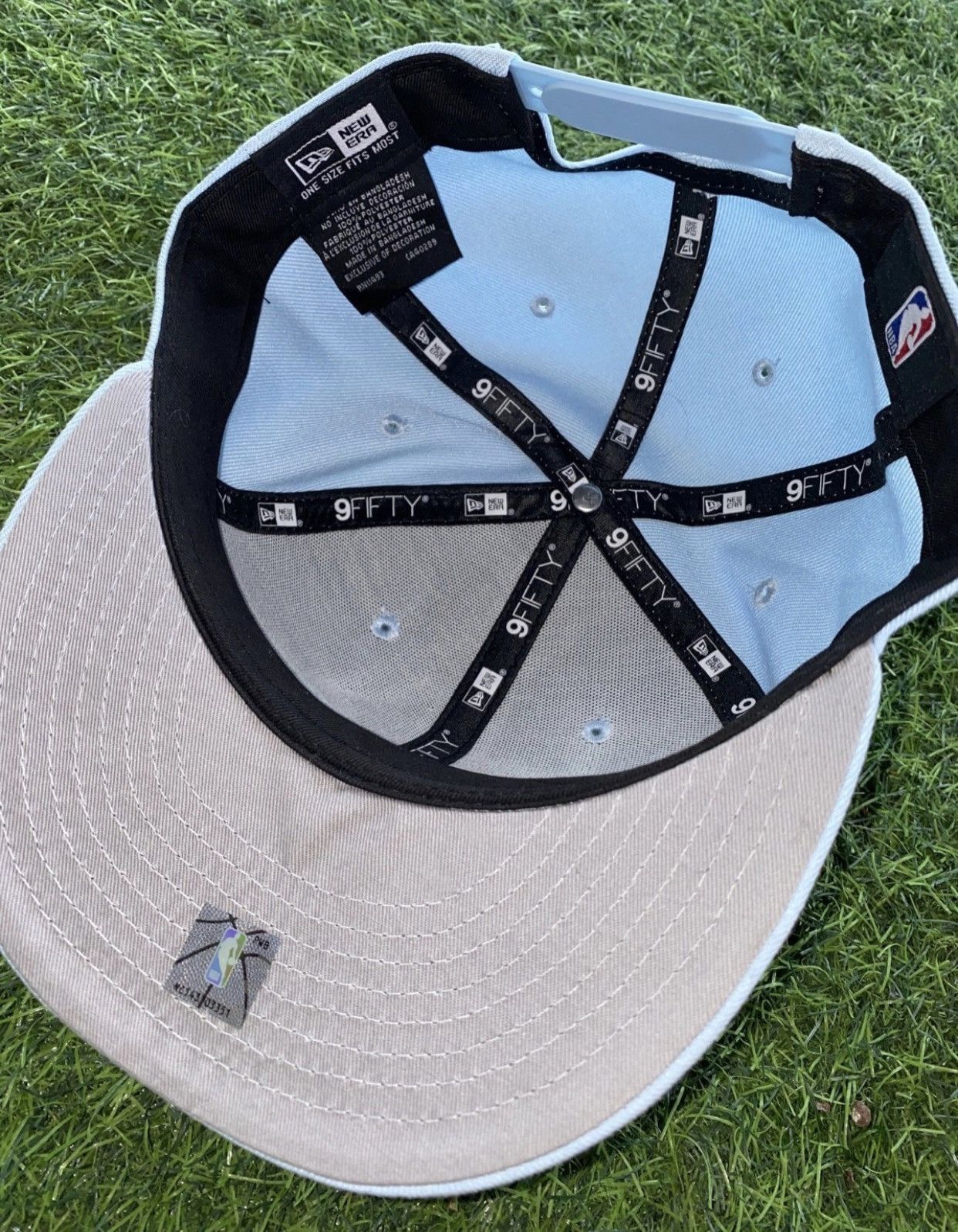 New Era × Vintage New Era Miami Heat Light Blue Cap Unisex NBA One size Size ONE SIZE - 6 Thumbnail