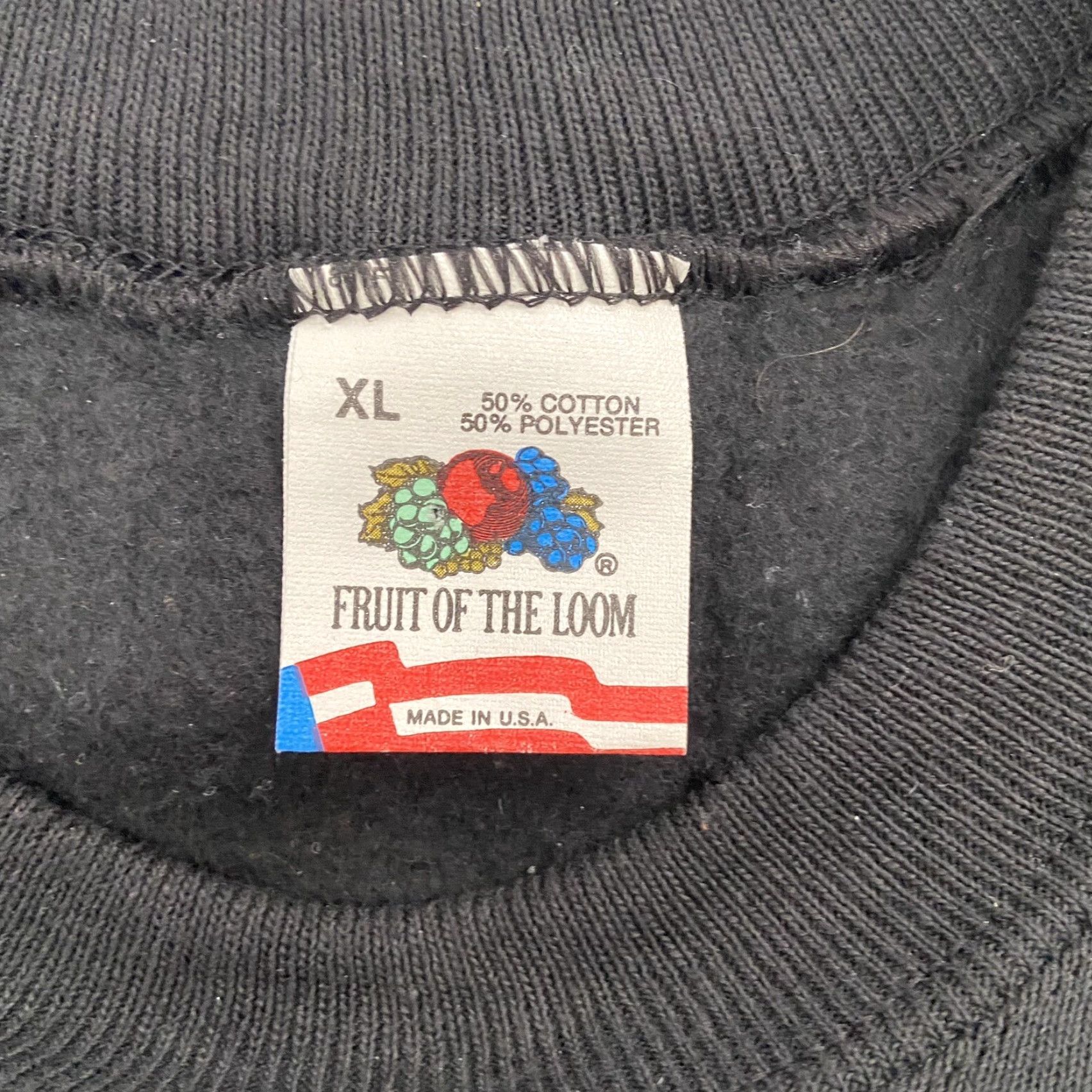 Fruit Of The Loom VINTAGE Seattle Salmon Sweatshirt Adult XL Black Silver Graphics 1990s Casual Men Size XL / US 12-14 / IT 48-50 - 7 Thumbnail