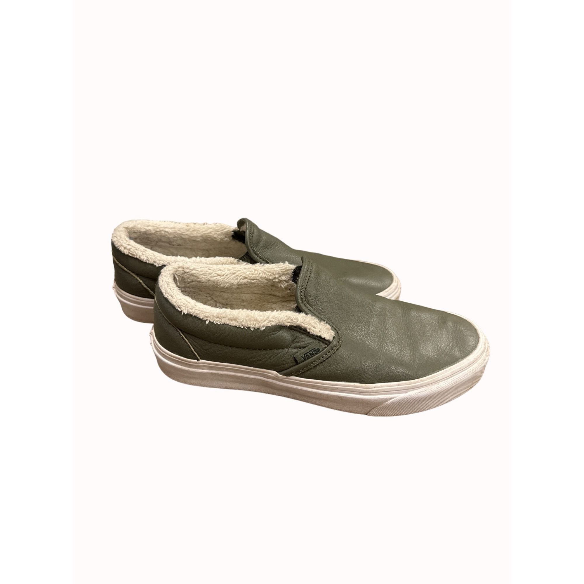Vans Vans men’s 7.5 or womens 9 green leather fur lined low top s Size US 7.5 / EU 40-41 - 5 Thumbnail