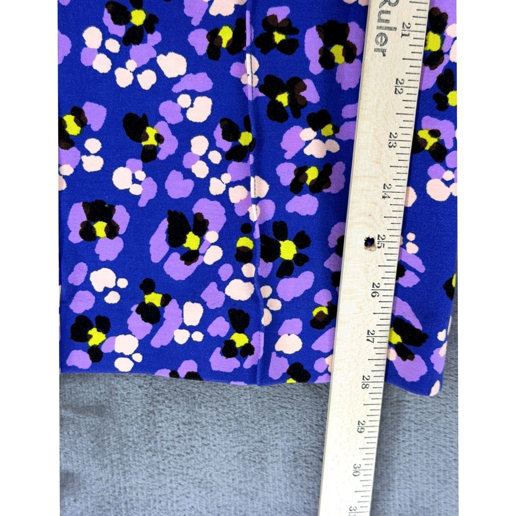 Anthropologie Maeve by Anthropologie Margot Pants Cropped Kick Flare Multicolor Leopard Floral Blue Purple Yellow Woman L Tall Slit? No, keep to original words. Size 36" / US 14 / IT 50 - 7 Thumbnail