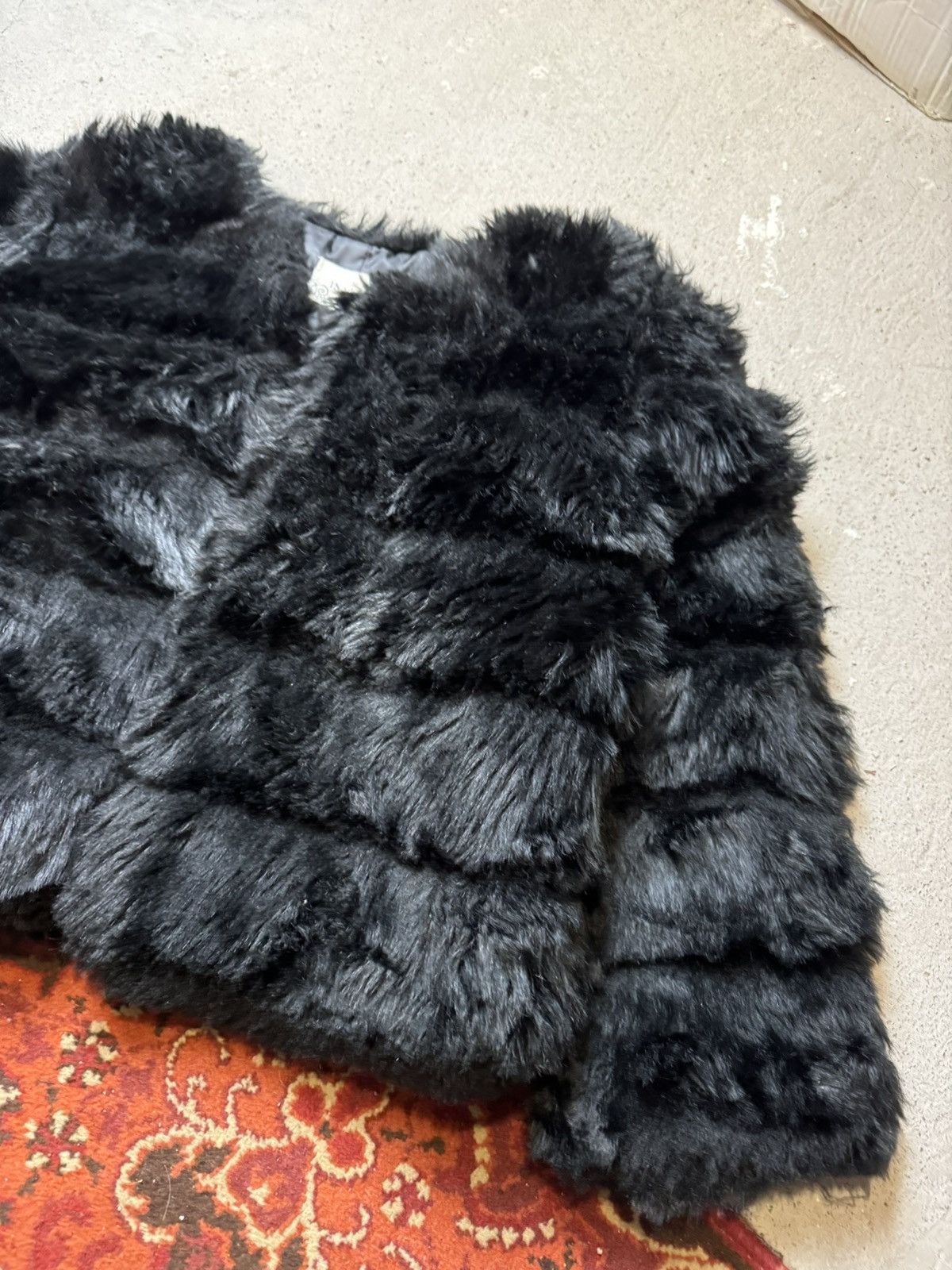 Japanese Brand Y2K Faux Fur Balenciaga Style Cropped Carti Opium Jacket Size US S / EU 44-46 / 1 - 3 Thumbnail