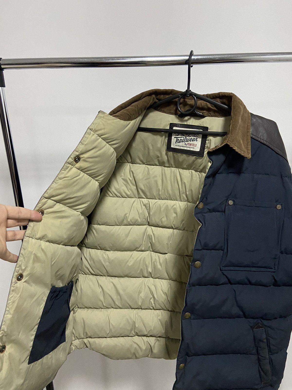 Trailwear Penfield puffer jacket leather shoulder vintage