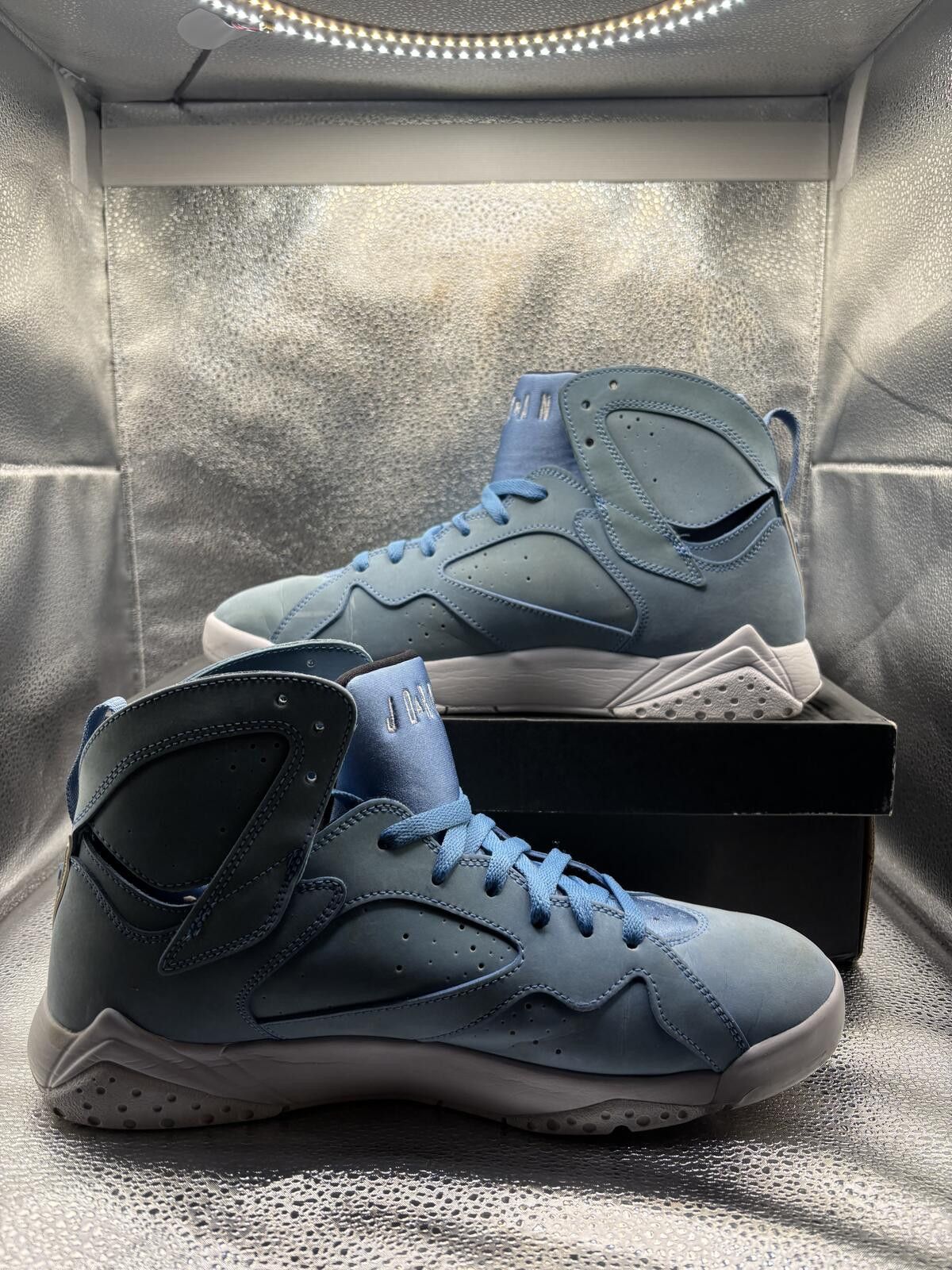 Jordan Brand Air Jordan 7 Pantone Size US 11 / EU 44 - 5 Thumbnail