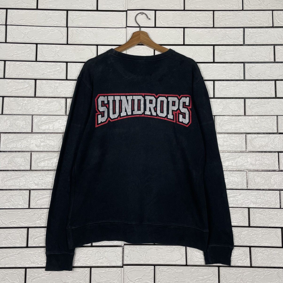 Japanese Brand Sundrops Bog Logo Black Sweatshirt Size US M / EU 48-50 / 2 - 7 Thumbnail