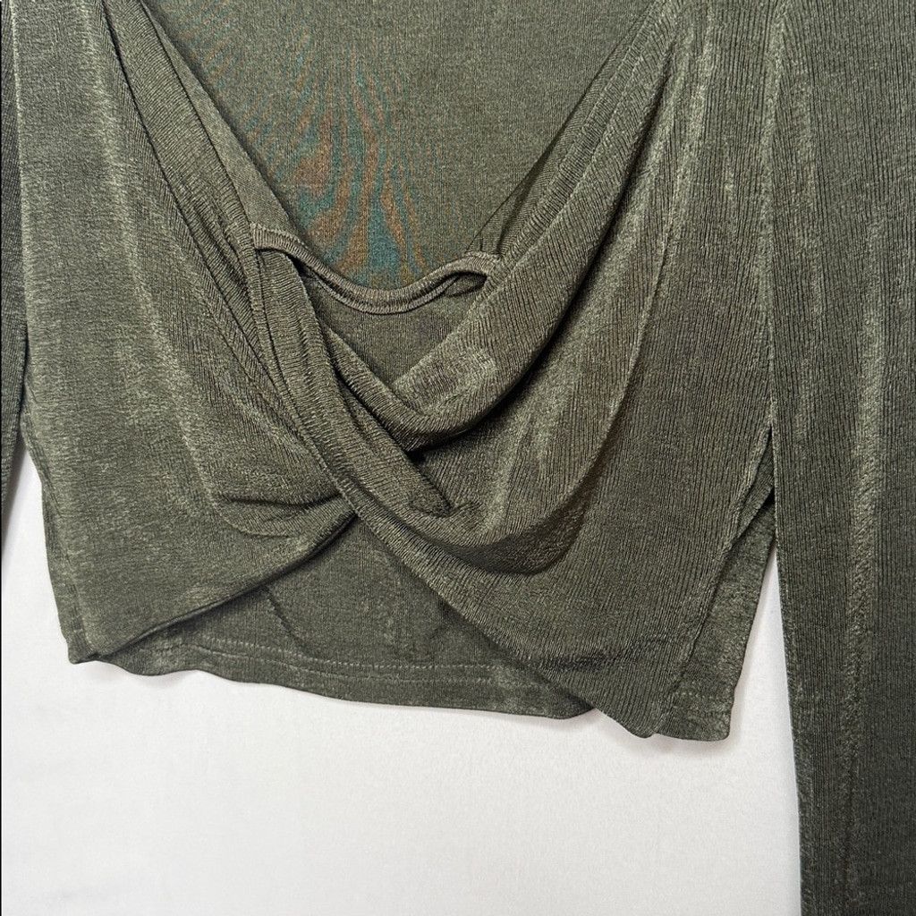 The Unbranded Brand NWOT Mable forest green long sleeve cropped top knot front M Size M / US 6-8 / IT 42-44 - 3 Thumbnail