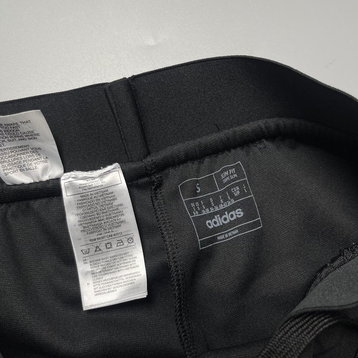Vintage BAYERN ADIDAS 2023/2024 WOMENS TRAINING TRACK PANTS Size 26" / US 2 / IT 38 - 5 Thumbnail