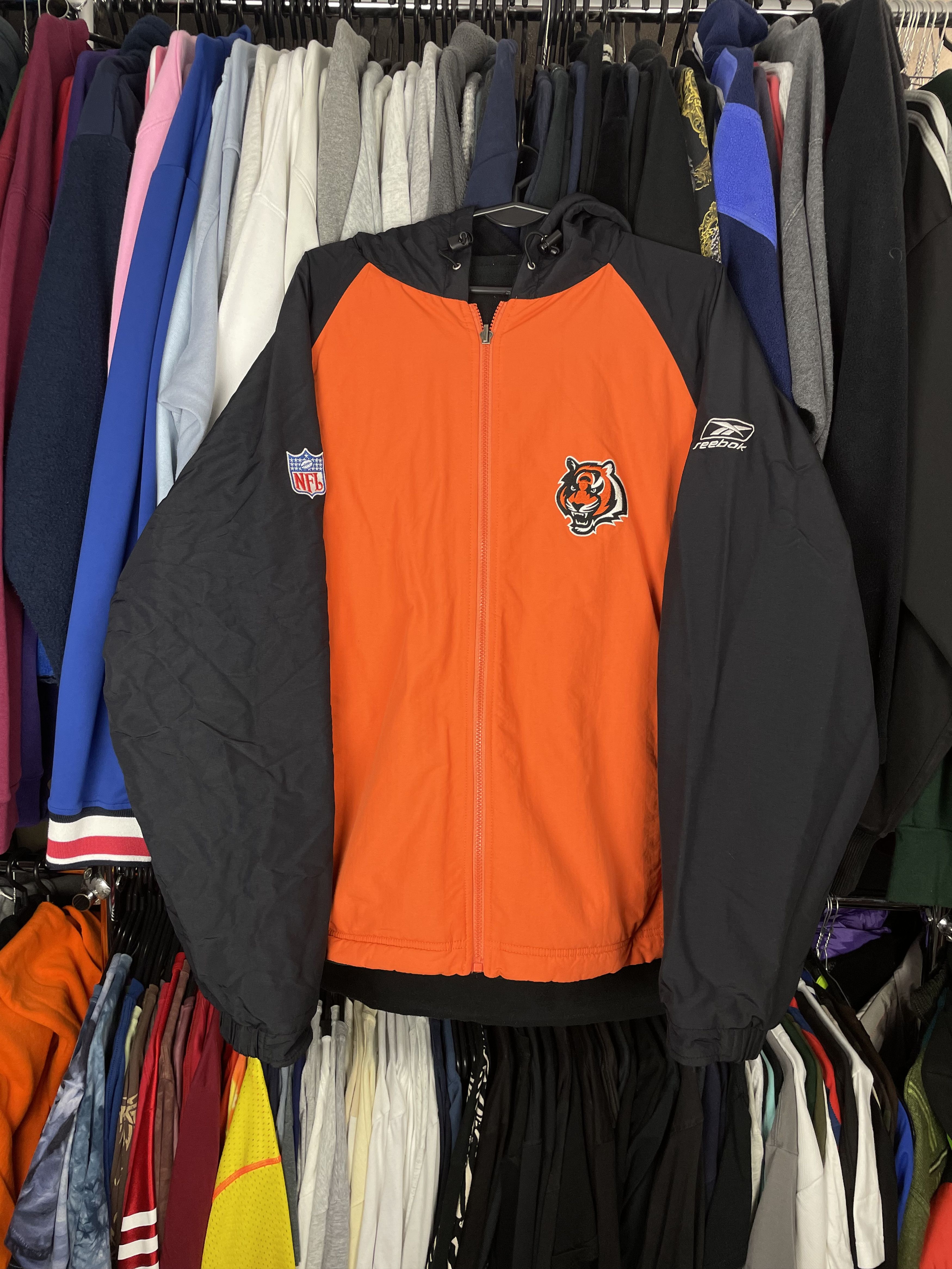 NFL × Reebok × Vintage Vintage Reebok reveresible jacket cincinnati bengals jacket Size US L / EU 52-54 / 3 - 2 Thumbnail
