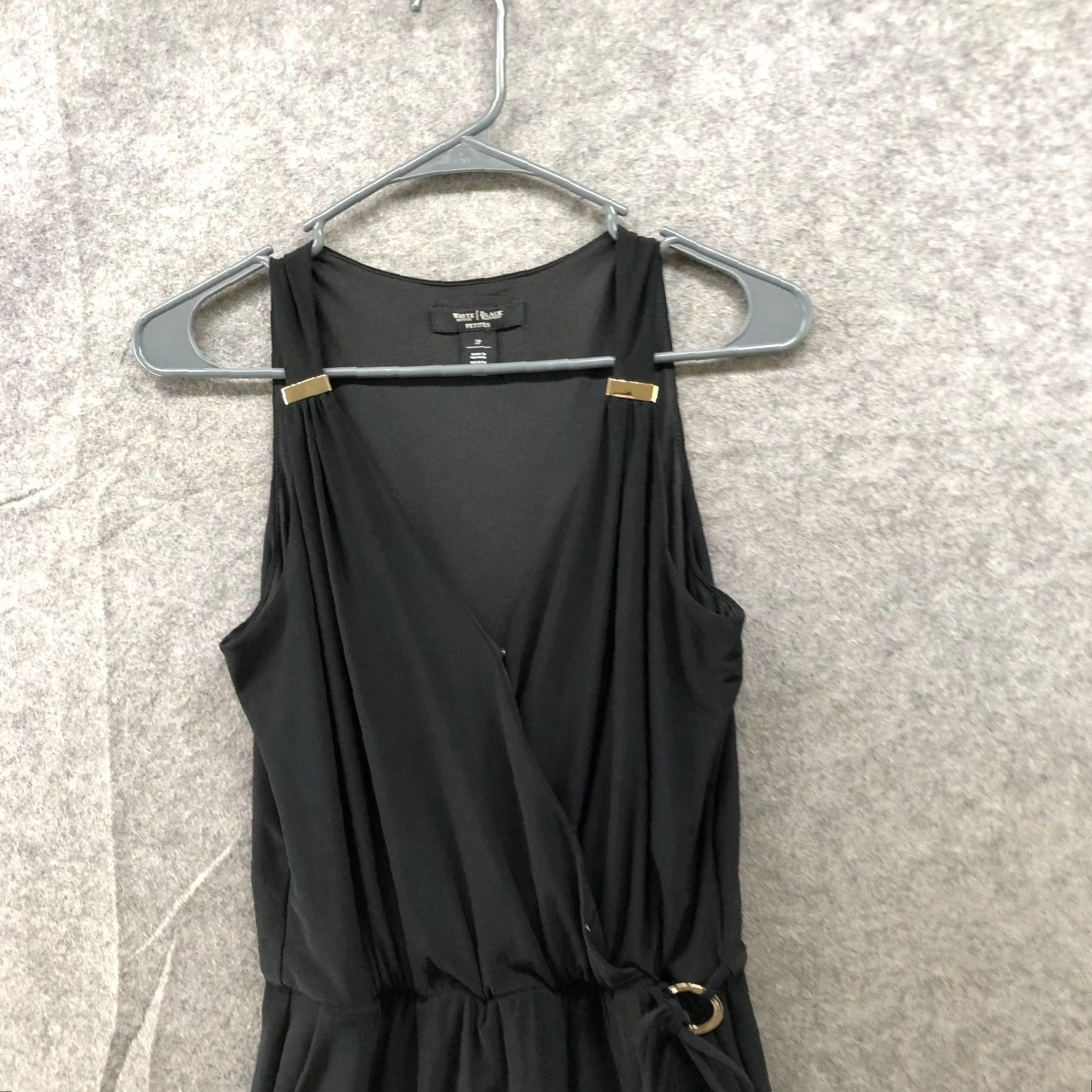 White House Black Market White House Black Market Sleeveless Wrap Romper Dress Womens 2P Black V-Neck R Size XS / US 0-2 / IT 36-38 - 3 Thumbnail