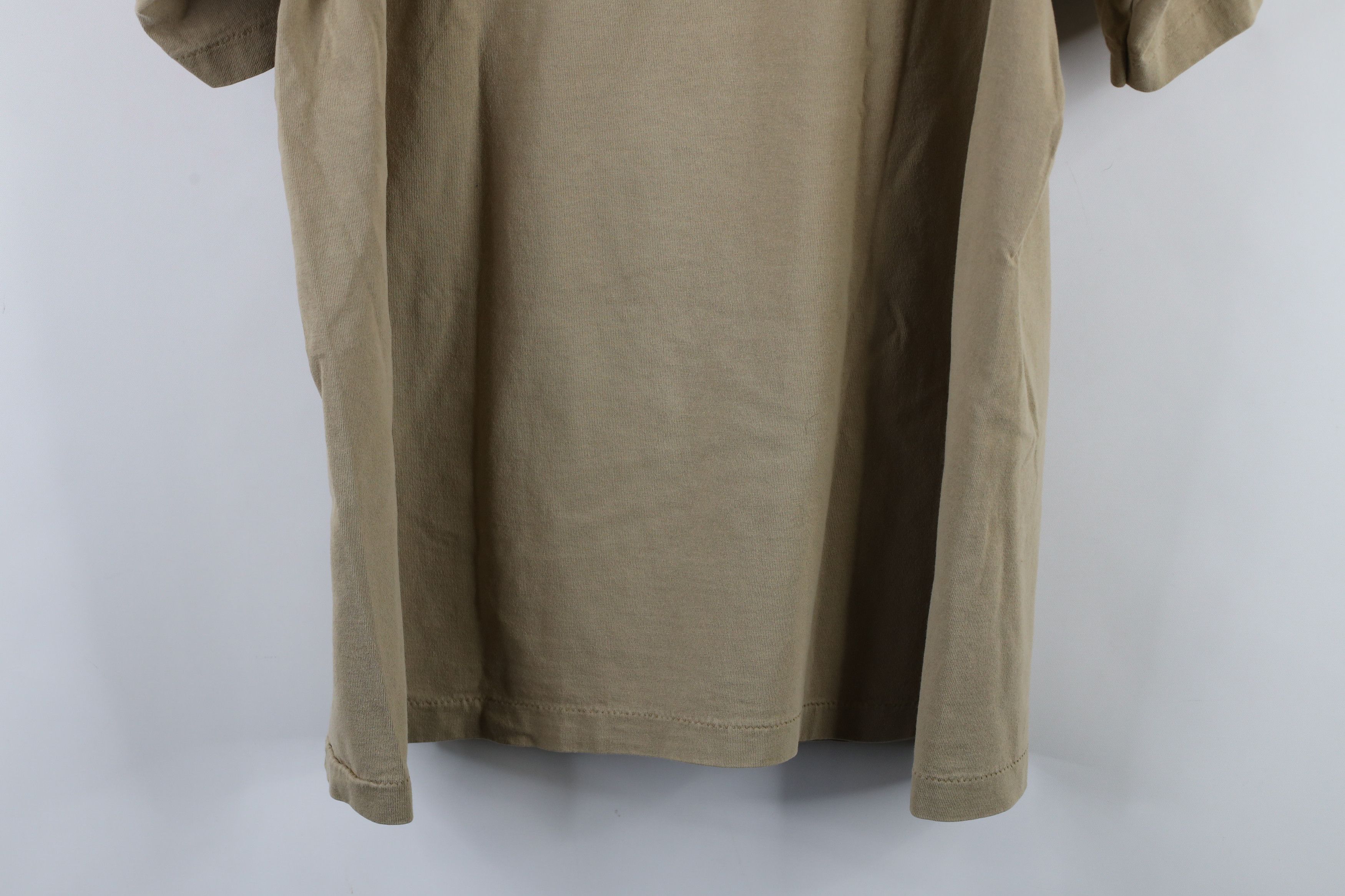 Fender × Vintage Vintage 90s Fender Guitars Stratocaster T-Shirt Beige USA Size US XL / EU 56 / 4 - 13 Thumbnail