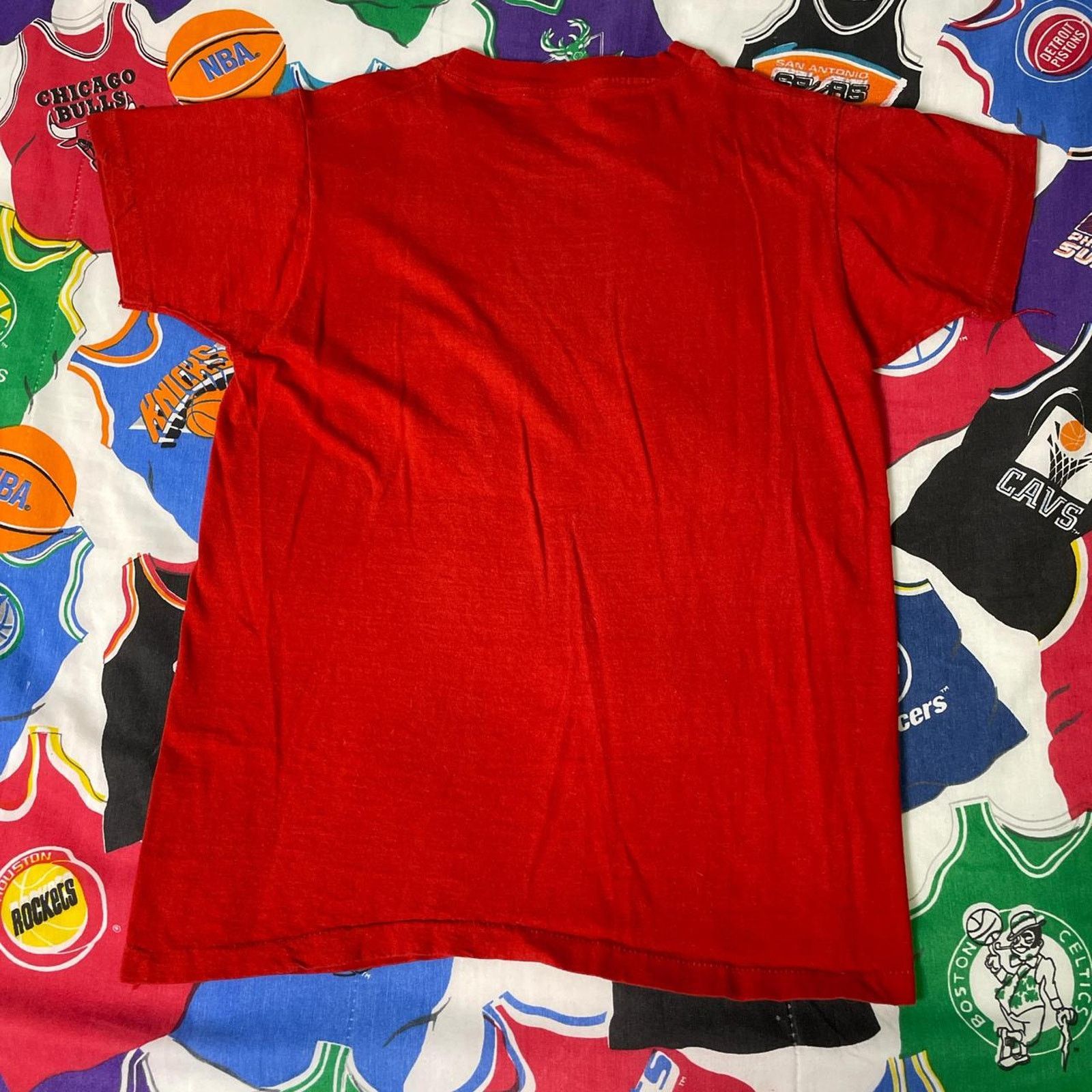 Fruit Of The Loom × Vintage True Vintage 80s FOTL Fruit Of The Loom Red Mens Grunge Tee Size US S / EU 44-46 / 1 - 2 Thumbnail