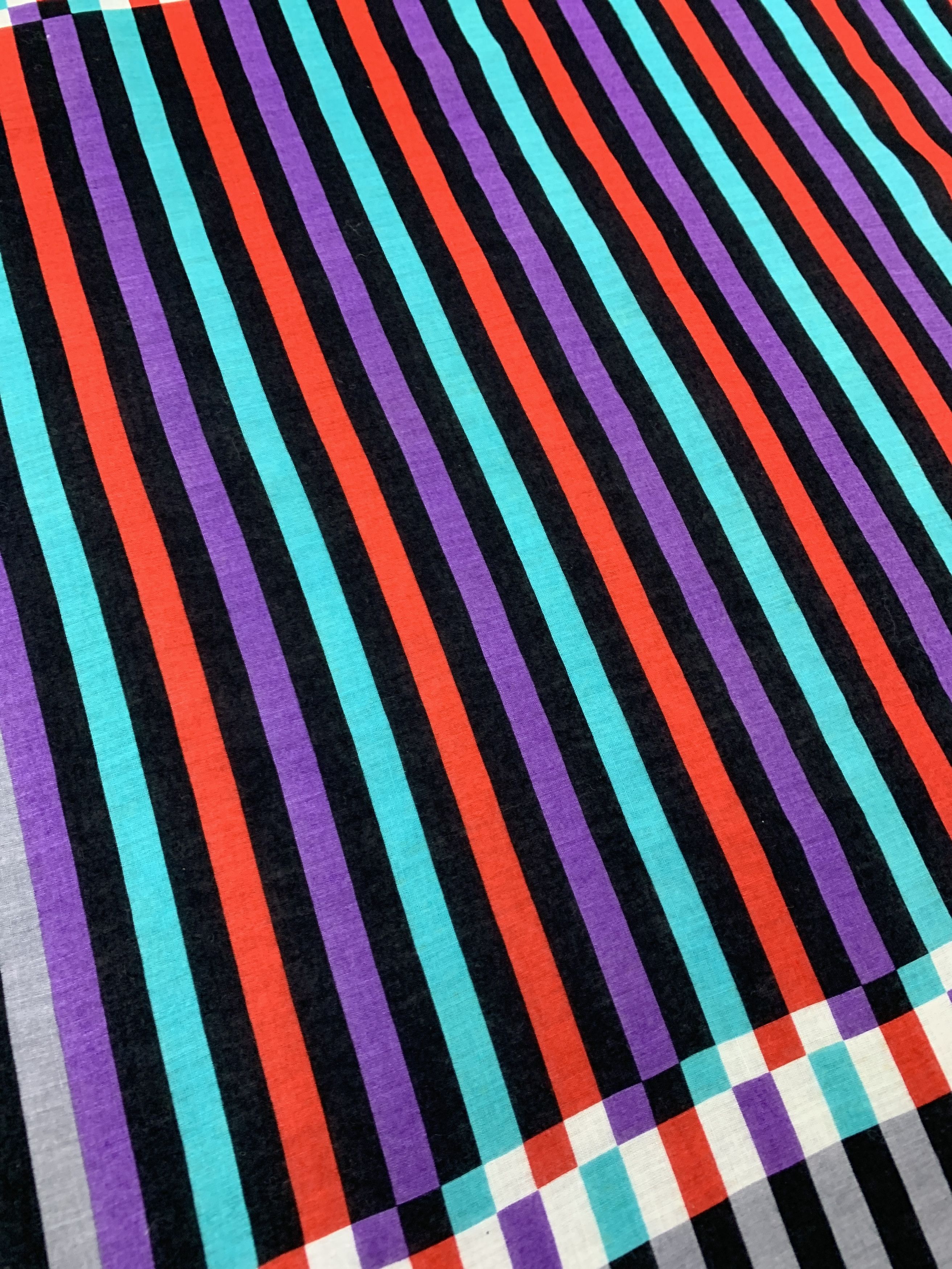 Vintage × Yves Saint Laurent Vintage Yves Saint Laurent Scarf Handkerchief - HKA974 Size ONE SIZE - 4 Thumbnail