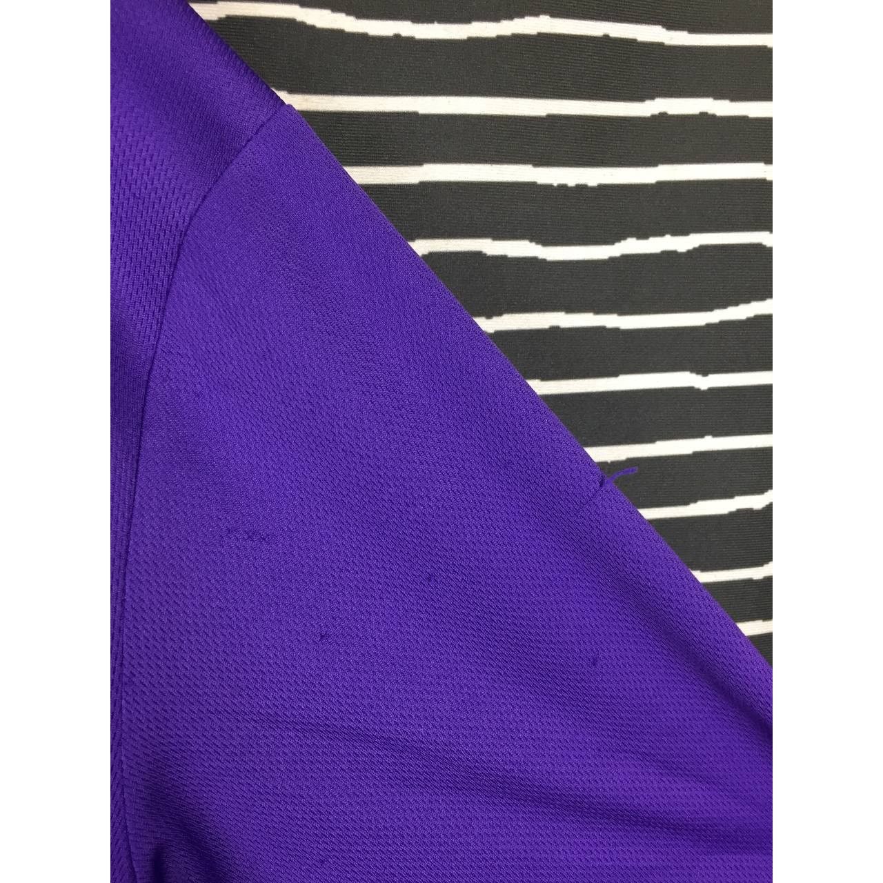 Nike Nike DRI-FIT Just Dunk It Long Sleeve Activewear Tee Size US L / EU 52-54 / 3 - 10 Thumbnail