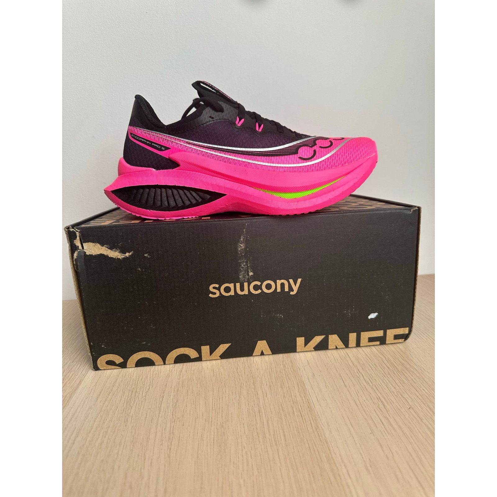 Saucony Saucony Endorphin Pro 5 Black Sneaker -Size 7.5W -New Sample Size US 7.5 / IT 37.5 - 2 Thumbnail