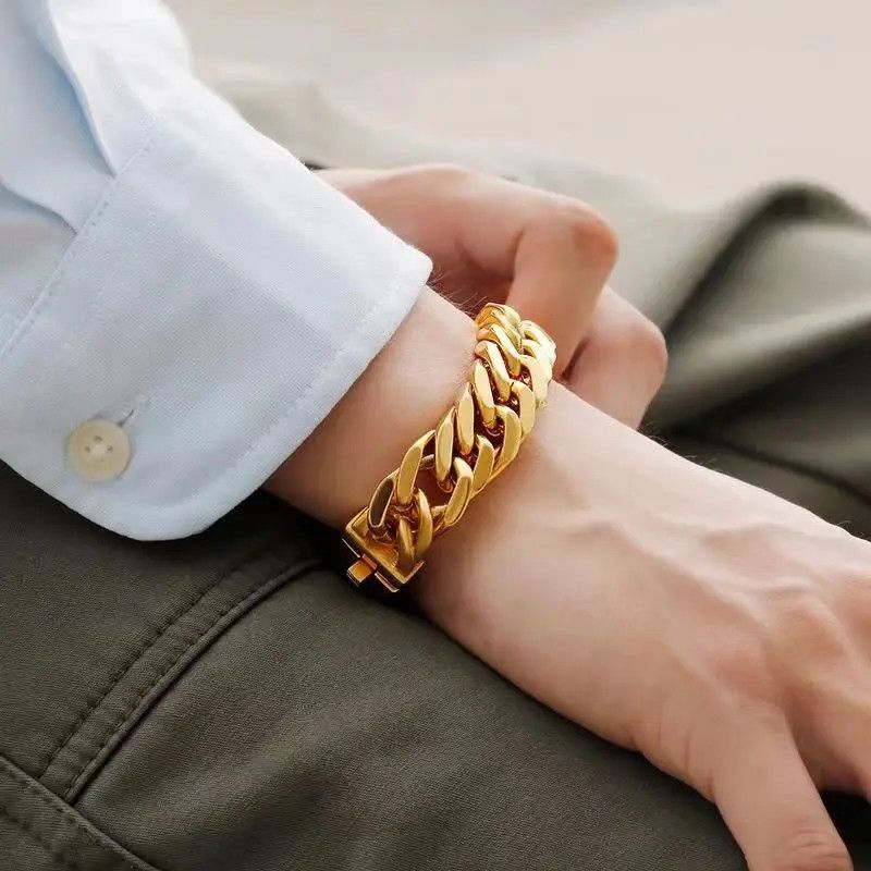 Other Golden Cuban Chain Size ONE SIZE - 6 Thumbnail