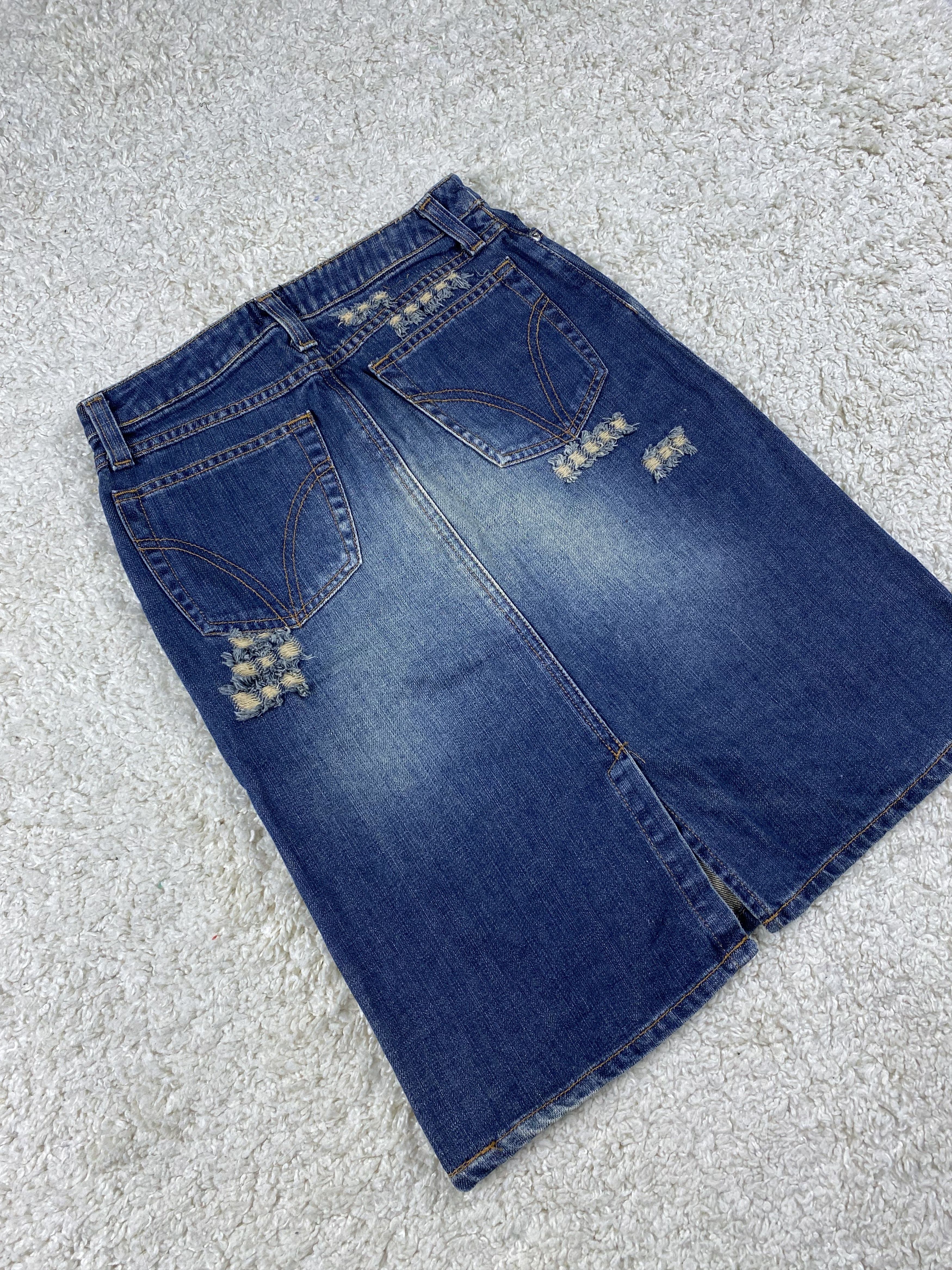 Dolce & Gabbana Dolce & Gabbana Women’s Blue Denim Distressed Skirt sz 26/40 Size 26" / US 2 / IT 38 - 7 Thumbnail